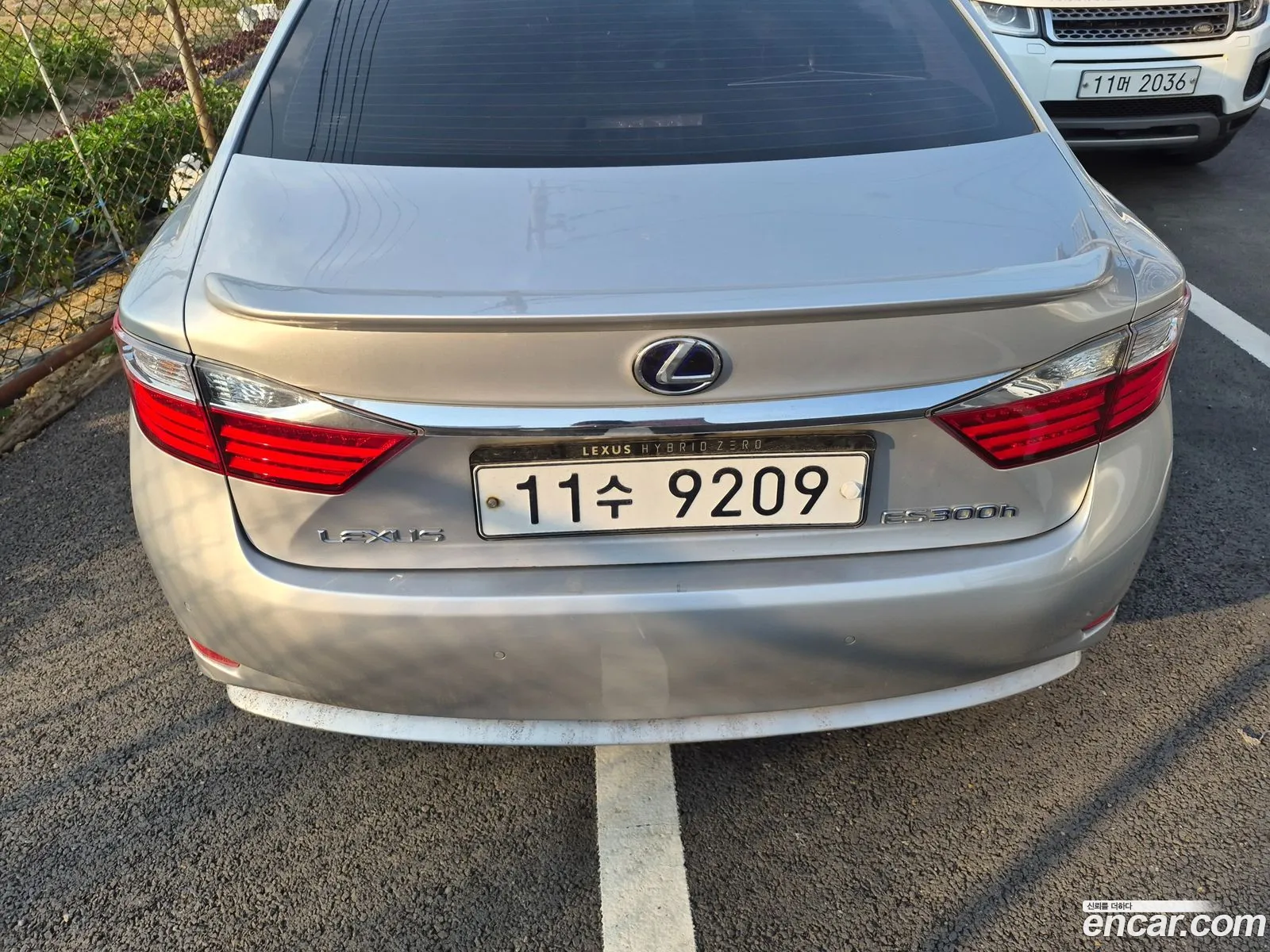Lexus ES300h 2015 — 2