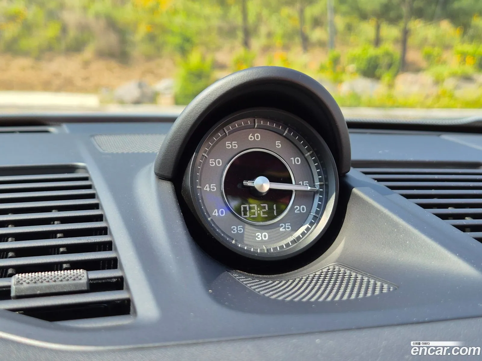 Porsche 911 2023 — 12