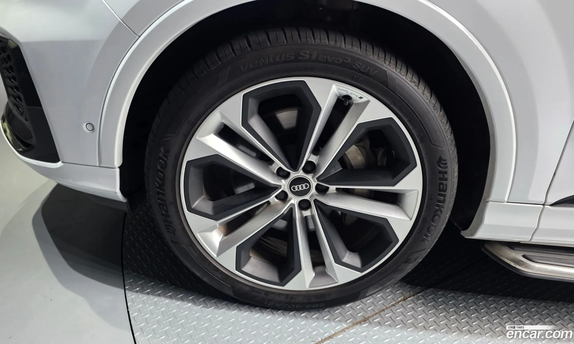 Audi Q7 2023 WAUZZZ4M6PD003838 — 22