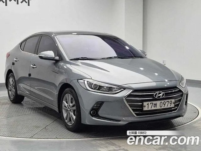 Hyundai Elantra AD 2016 — 3