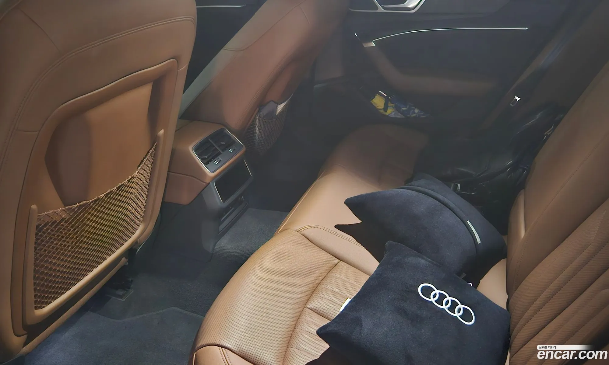 Audi A6 2023 — 6