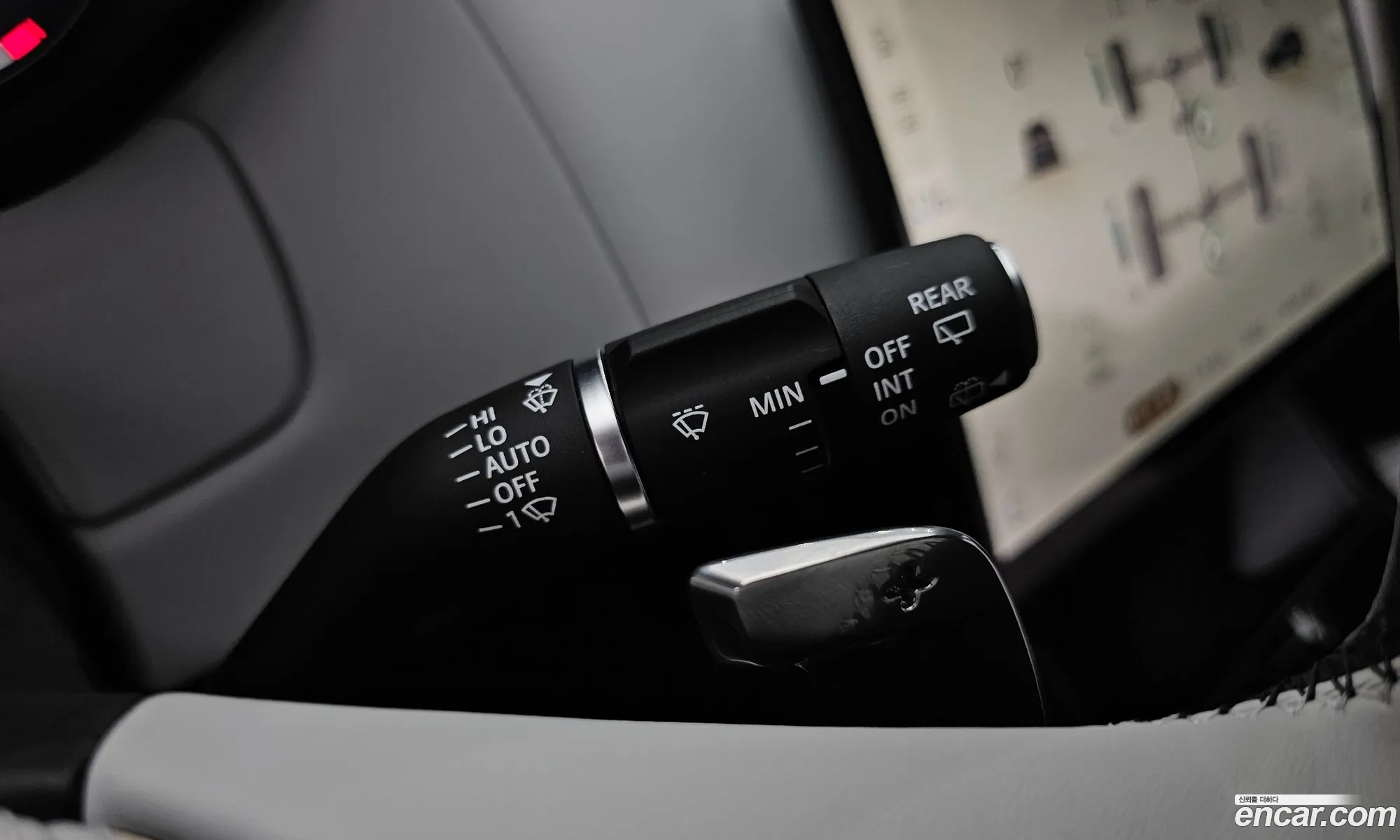 Land Rover Range Rover Sport 2025 — 32