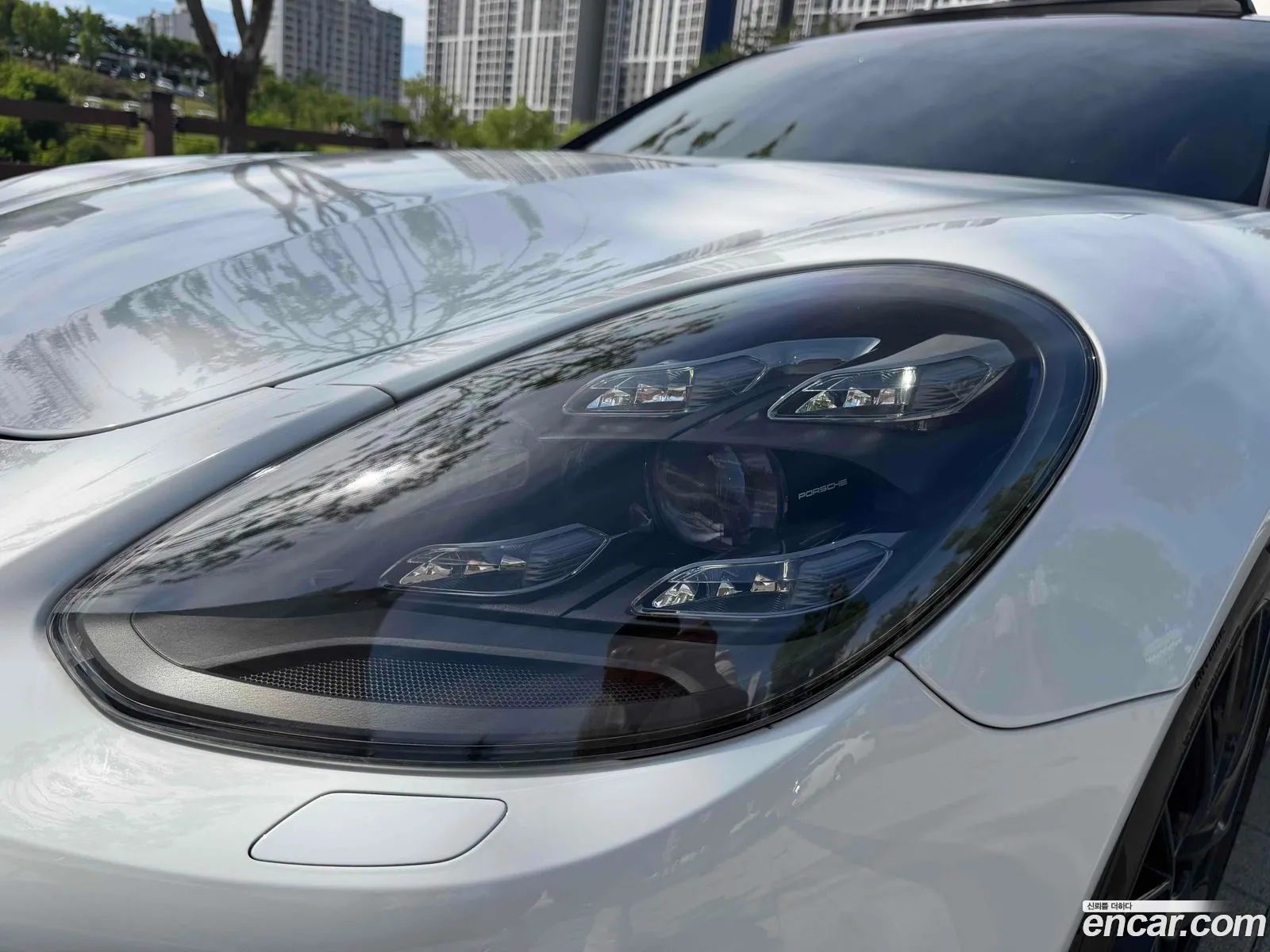 Porsche Panamera 2018 — 10