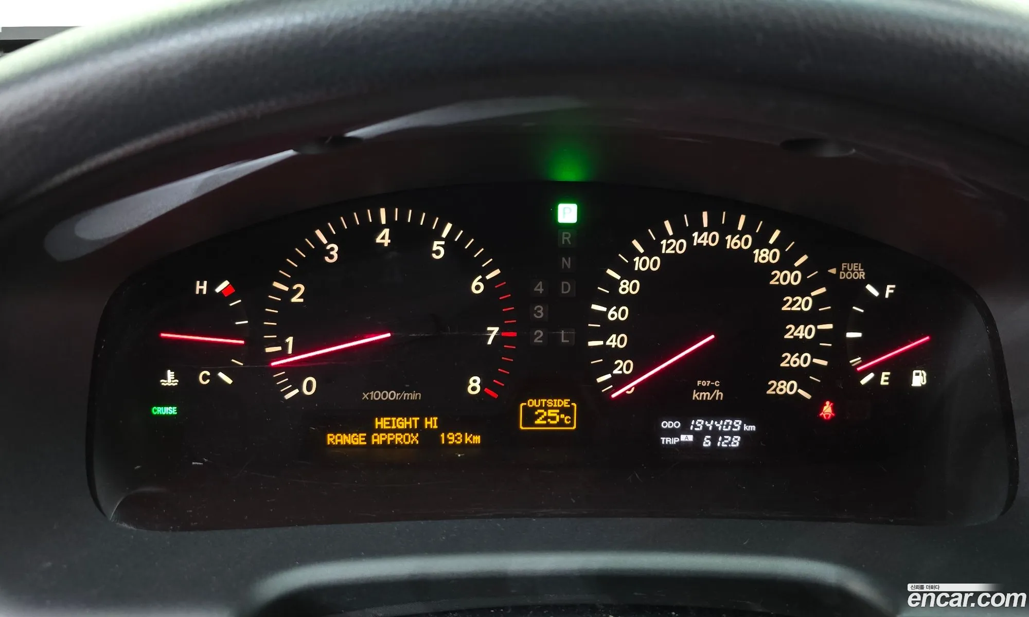 Lexus LS430 2003 JTHBN30F130121543 — 8
