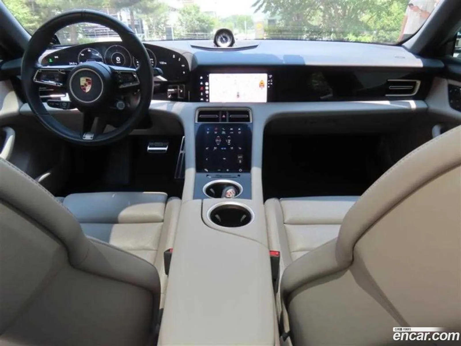 Porsche Taycan 2023 — 15