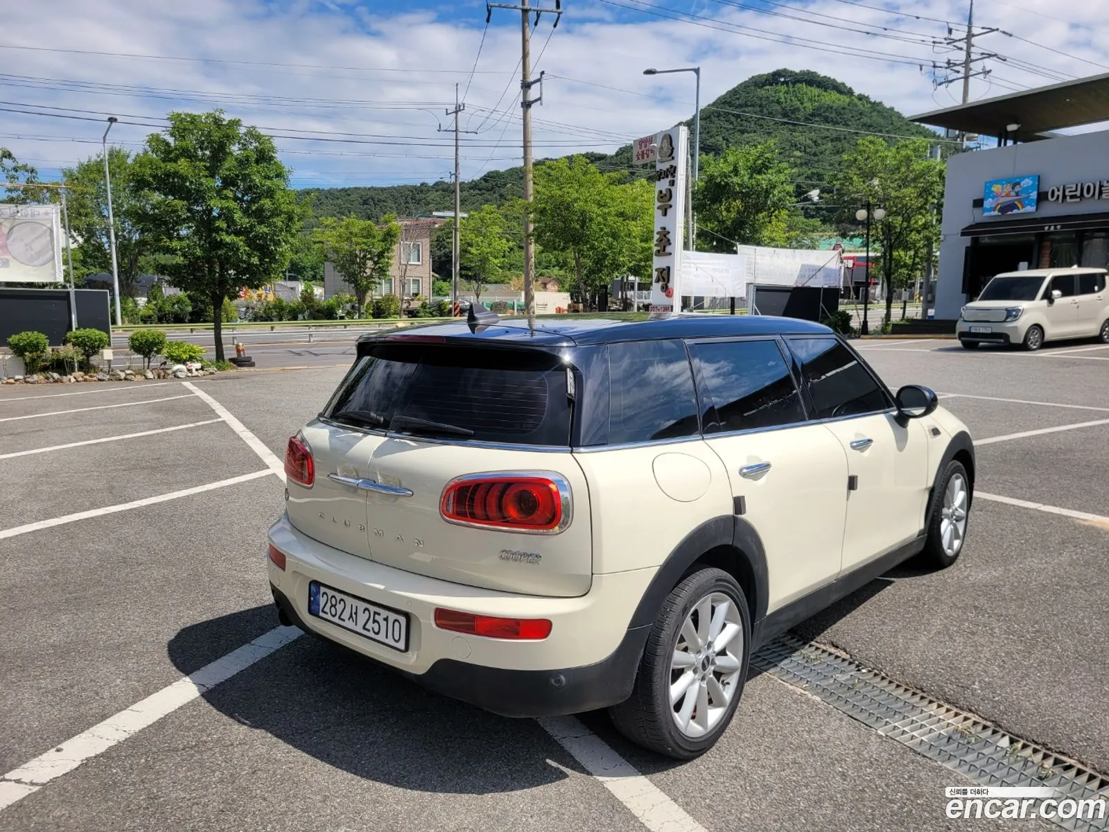 Mini Cooper Clubman 2016 — 19