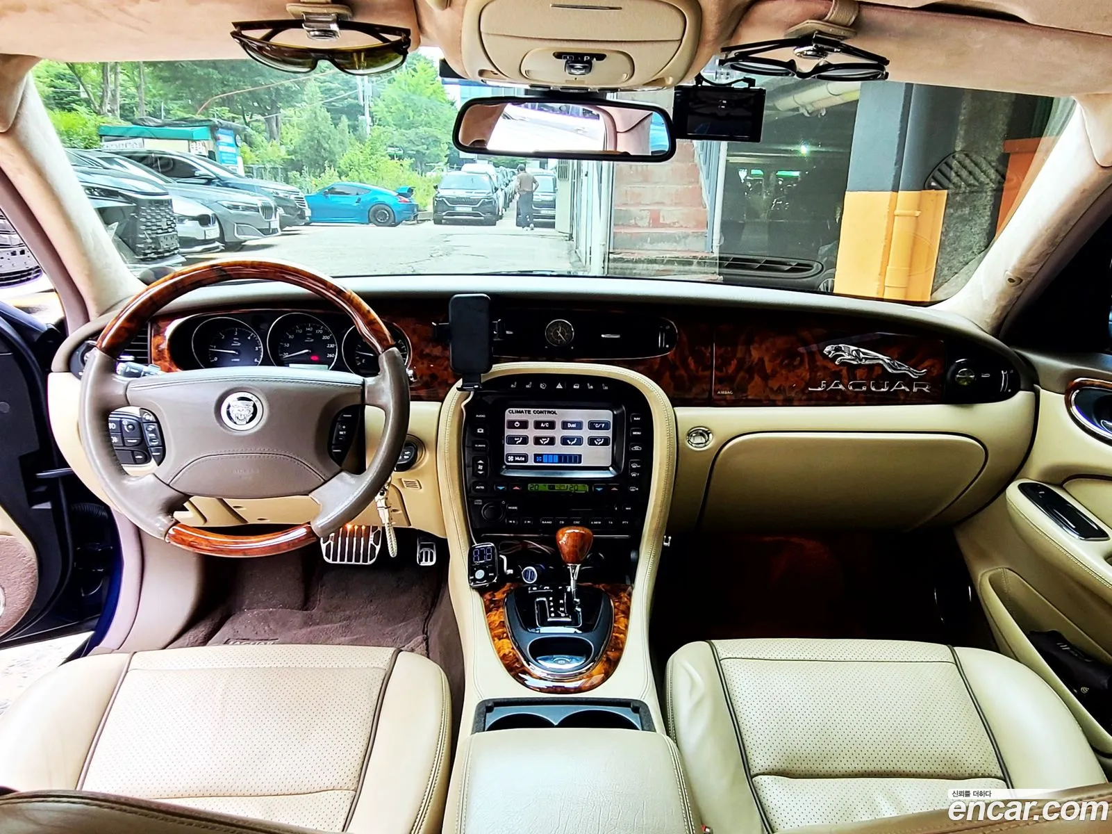 Jaguar XJ 2008 — 9