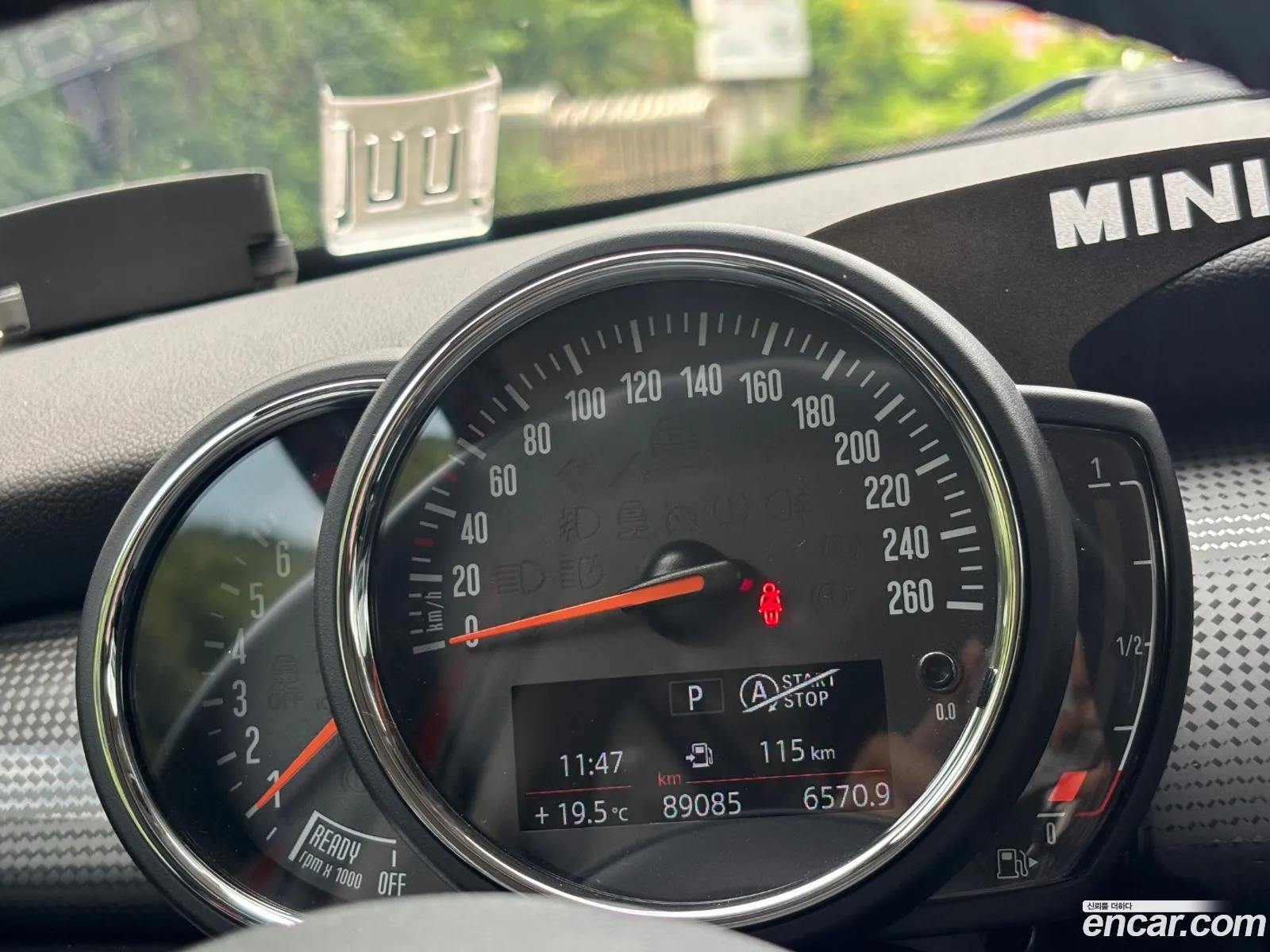 Mini Cooper 2019 — 7