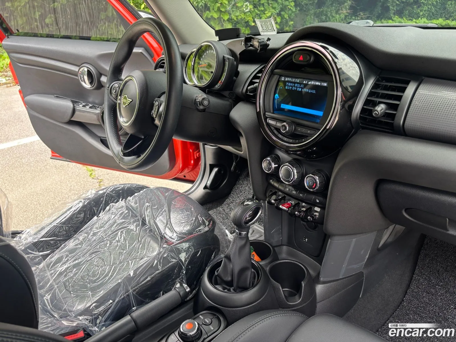 Mini Cooper 2019 — 18