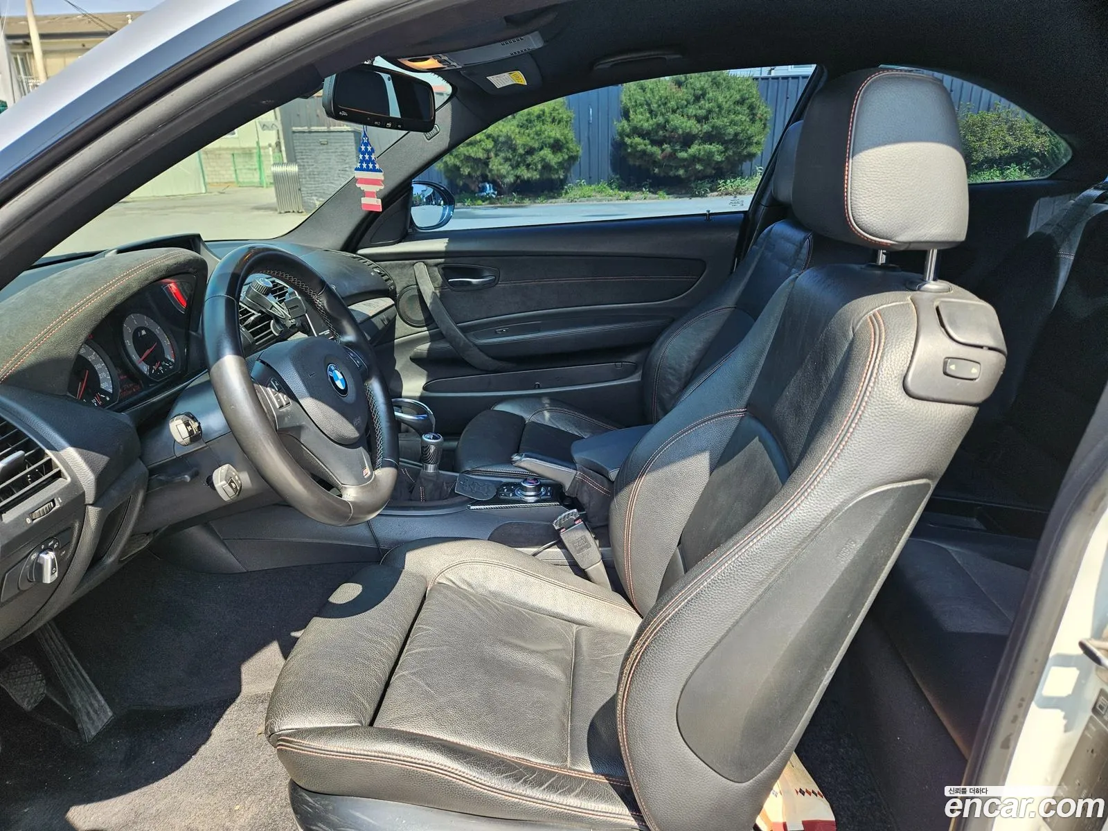 BMW 1M 2012 — 16