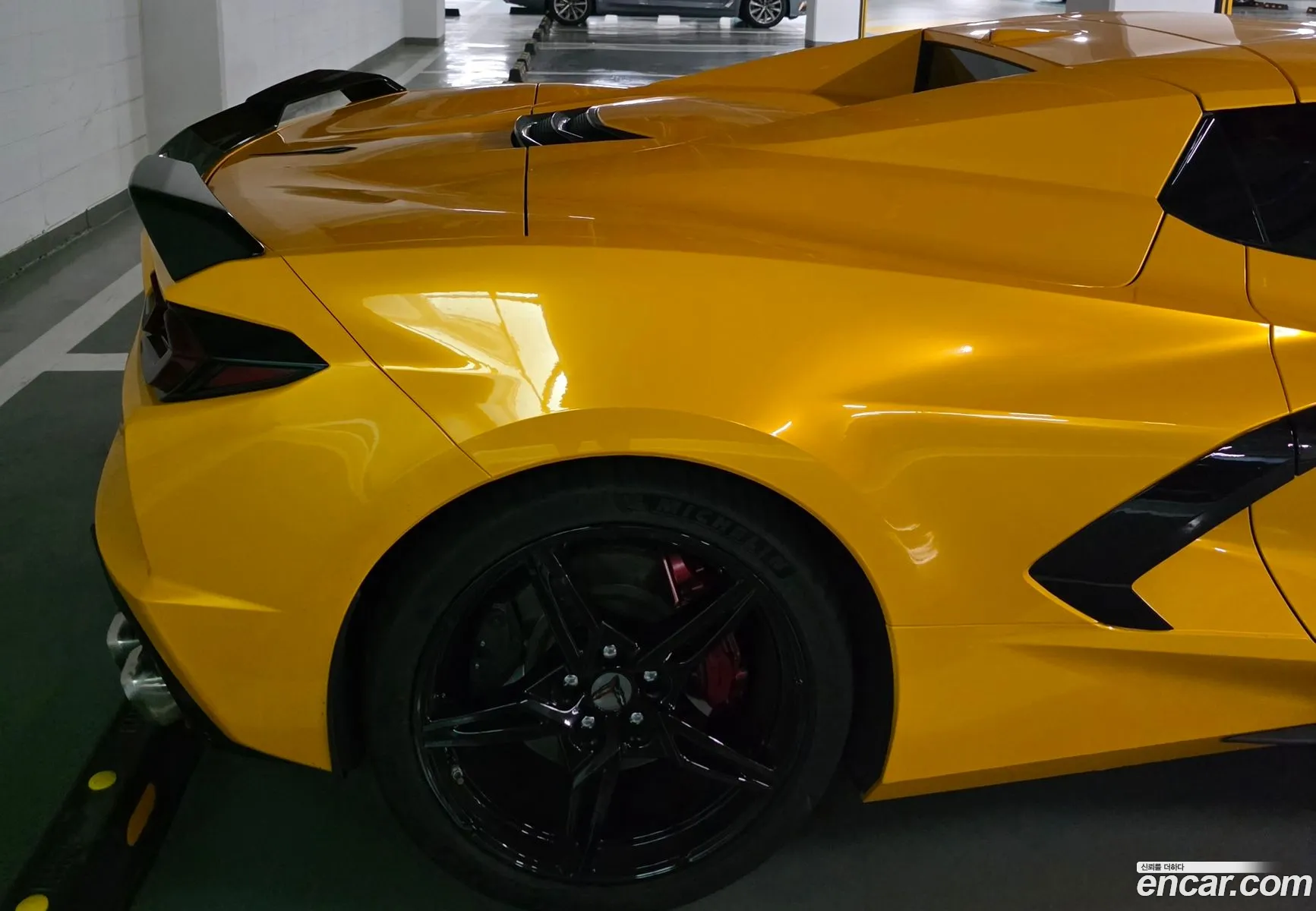 Chevrolet Corvette 2021 — 11