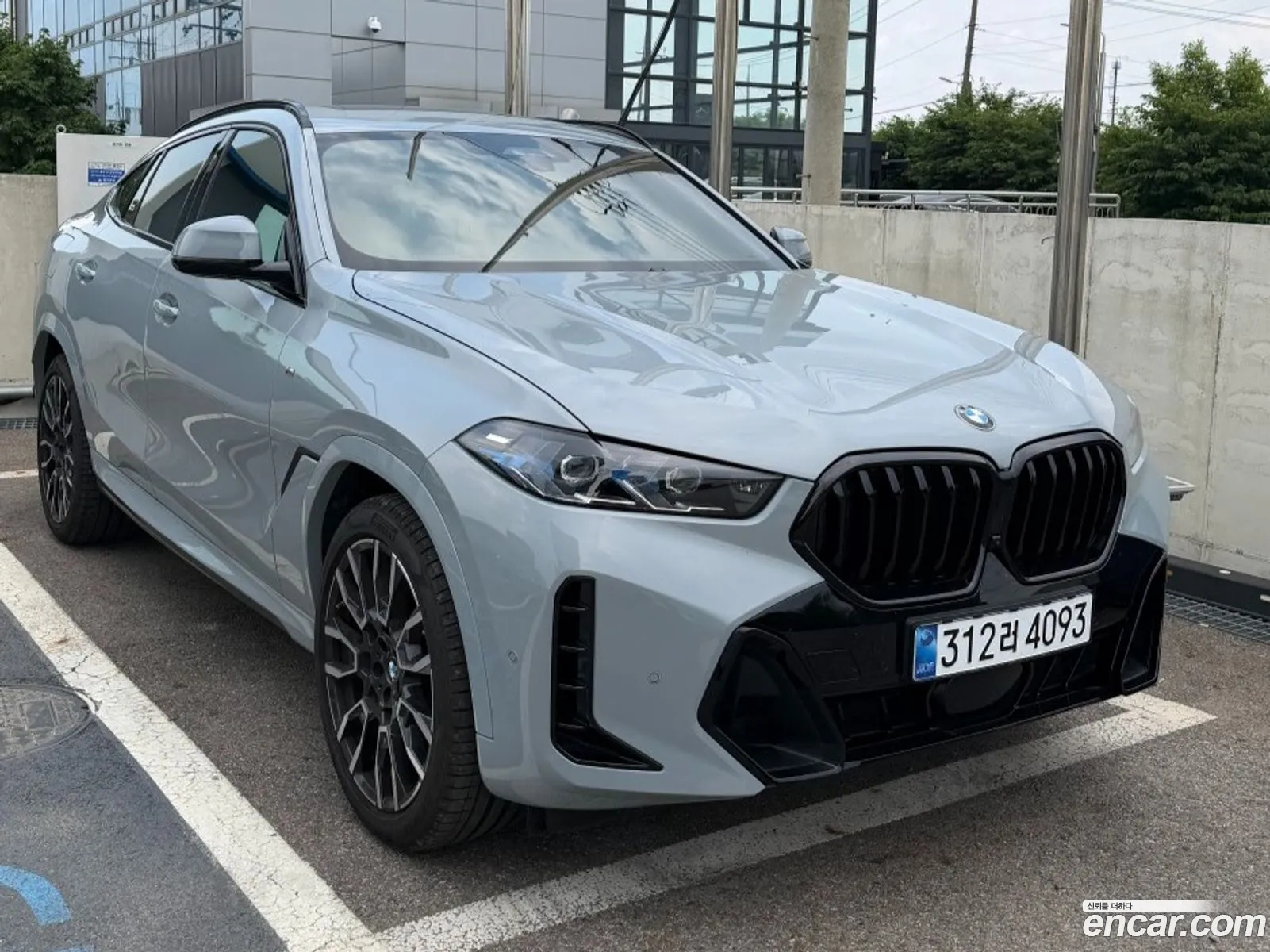 BMW X6 2025 — 7
