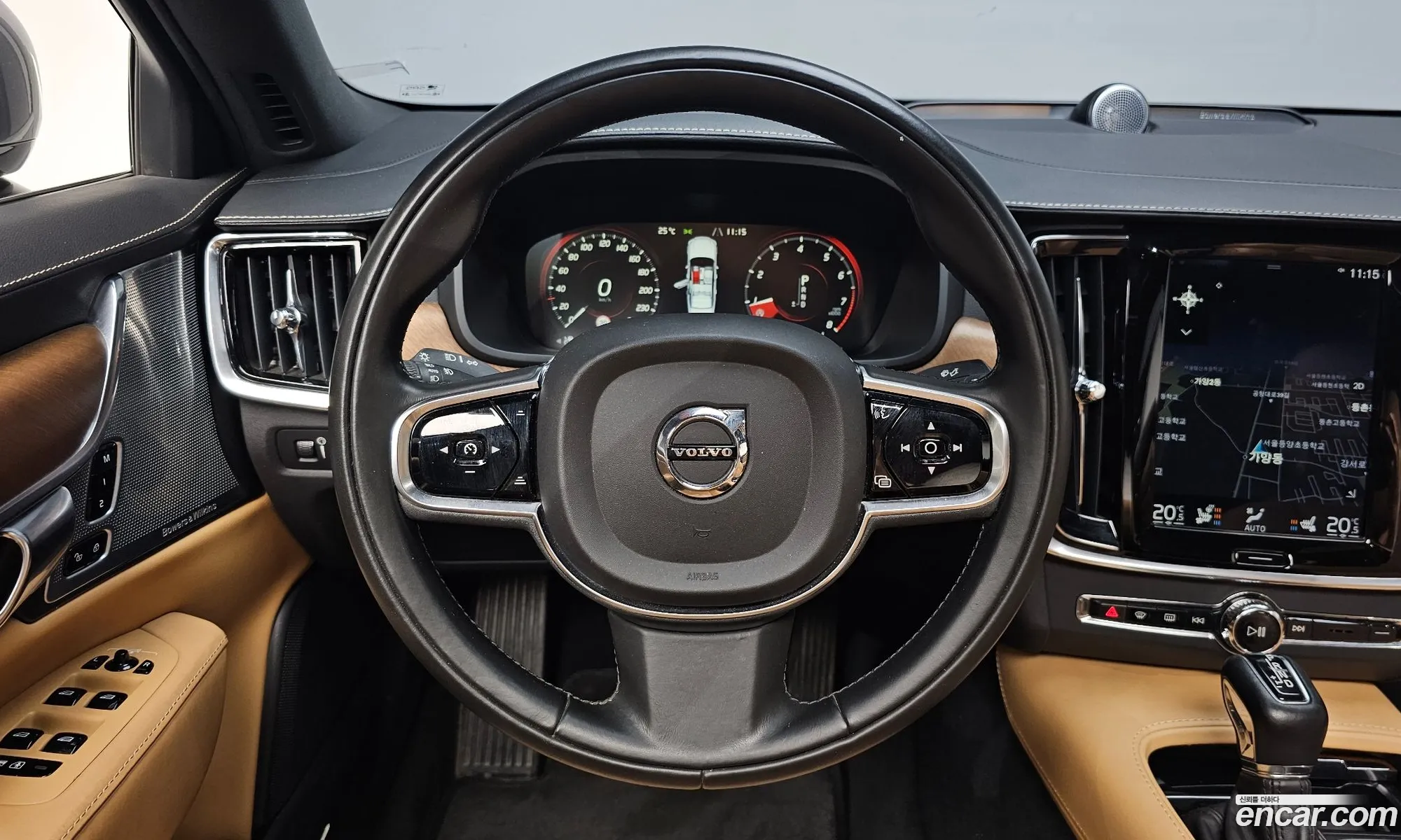 Volvo S90 2019 — 8