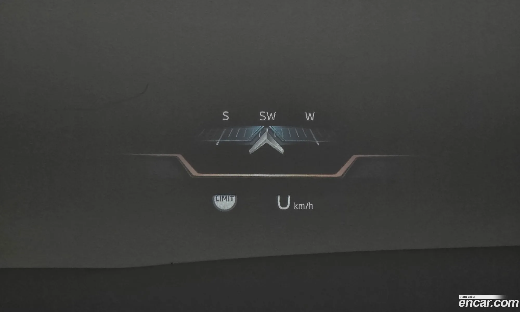 BMW i7 2025 — 32