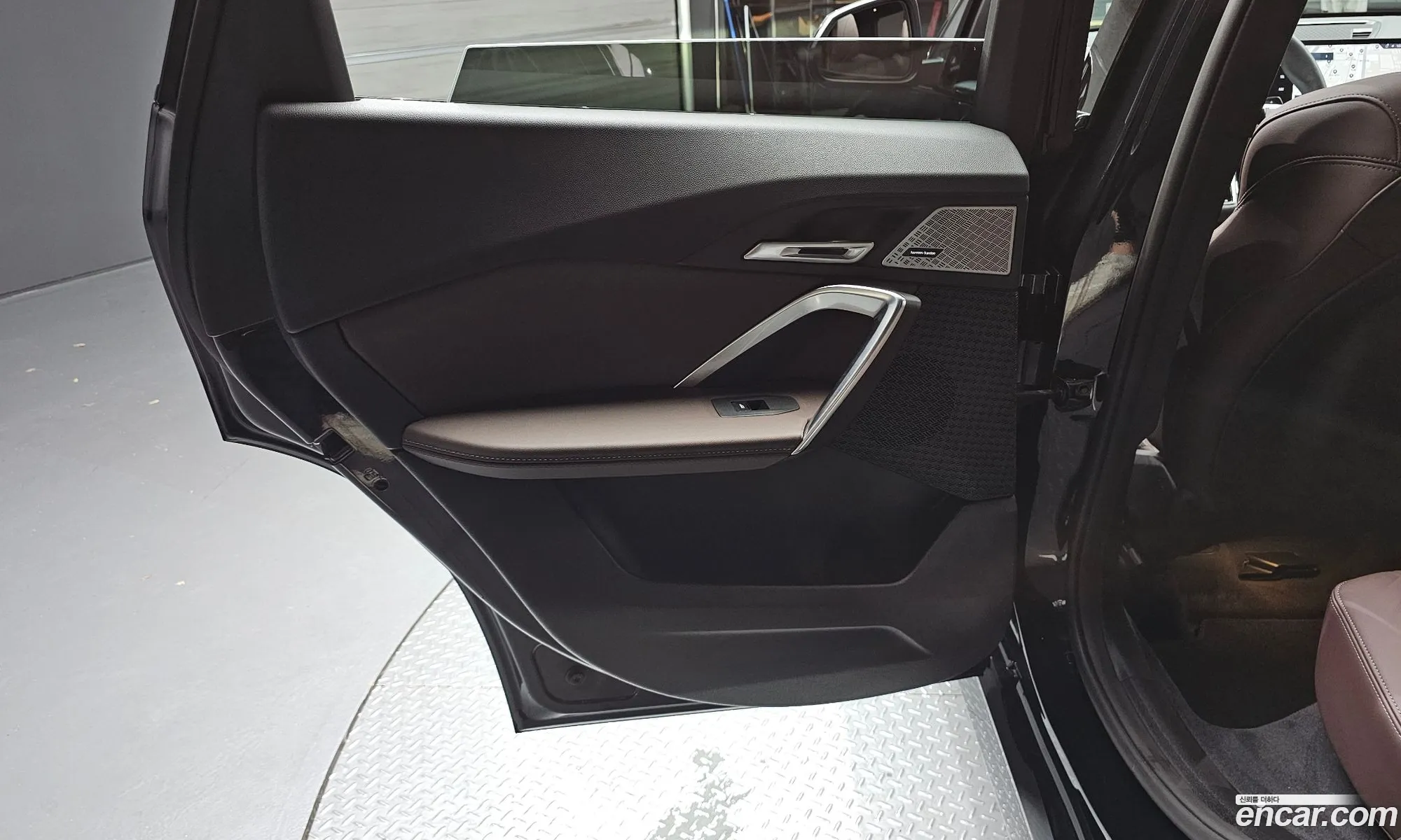 BMW X1 2025 WBA51EE08S5336488 — 30