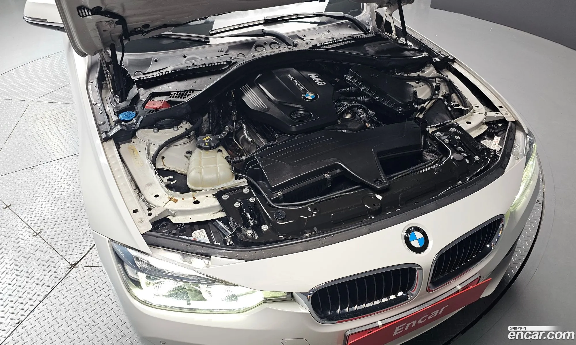 BMW 3 Series 2016 — 3