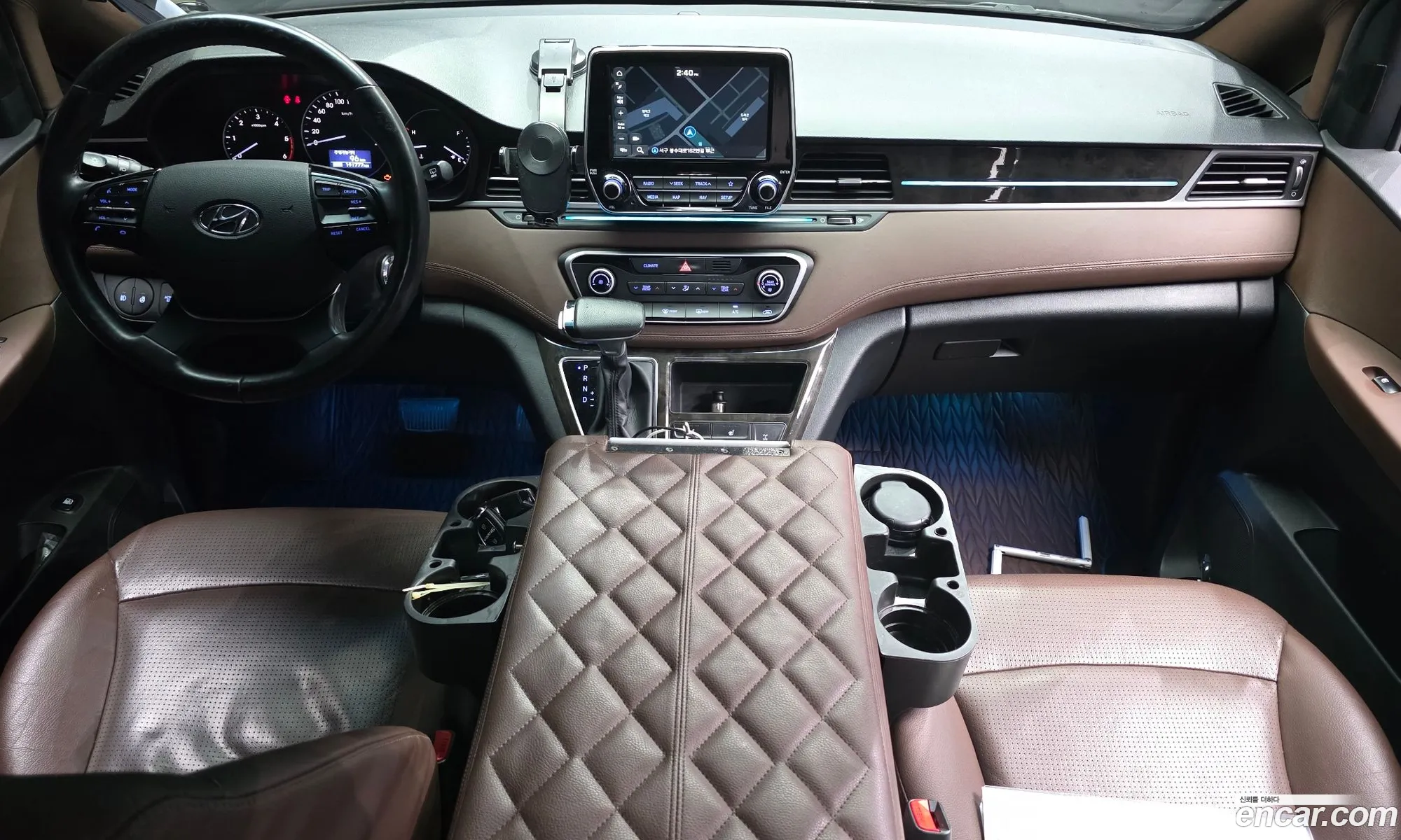 Hyundai Grand Starex 2018 — 2