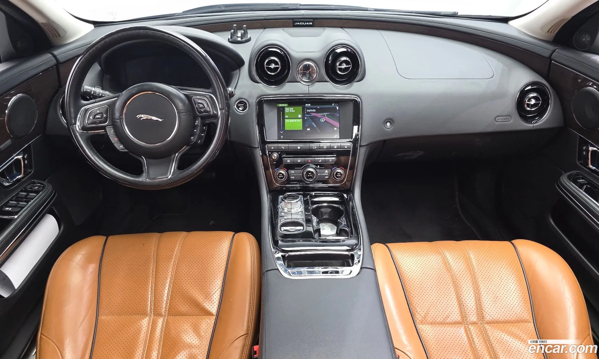 Jaguar XJ 2017 — 4