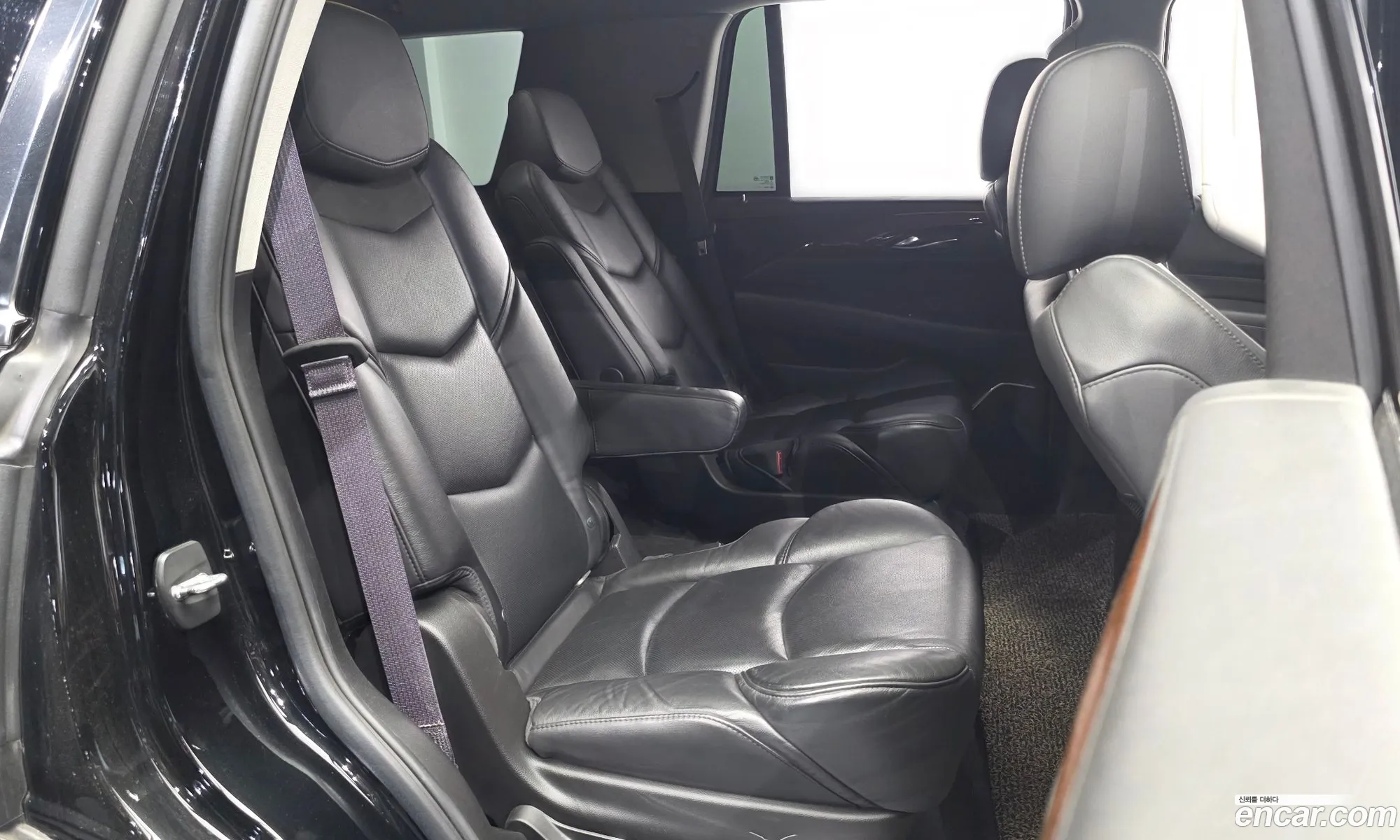 Cadillac Escalade 2017 1GYS47KJ2HR337329 — 10