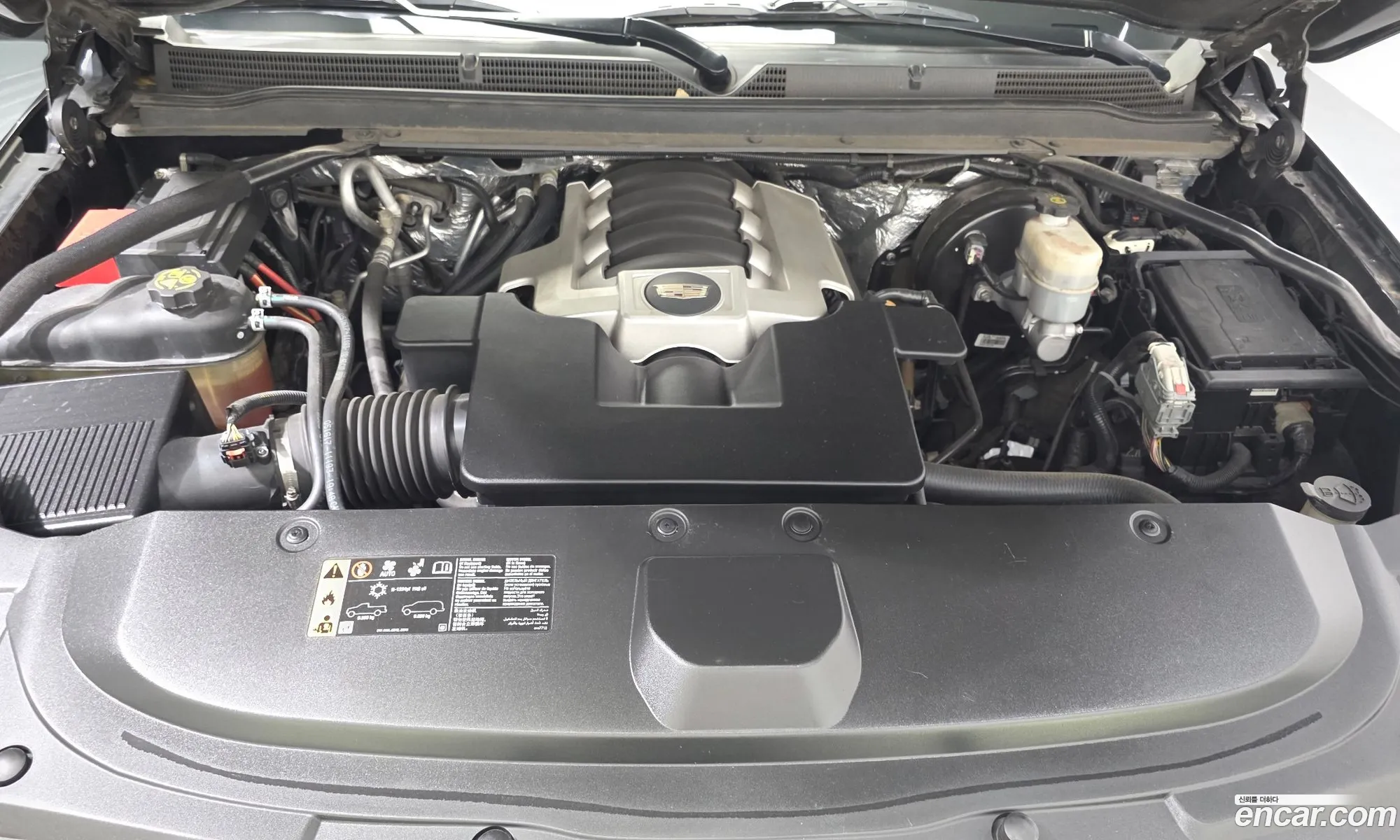 Cadillac Escalade 2017 1GYS47KJ2HR337329 — 14
