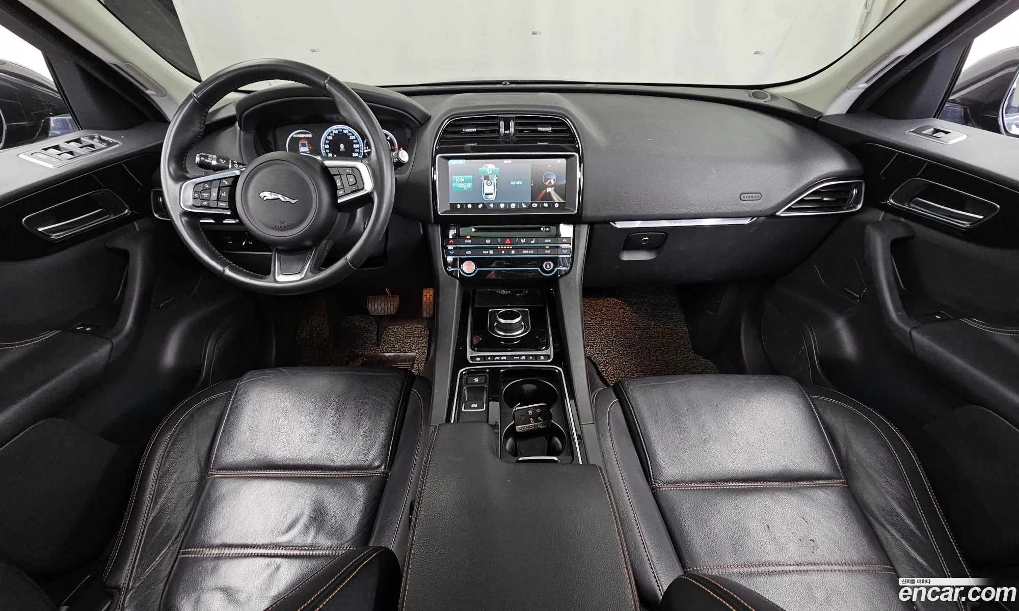 Jaguar F-Pace 2018 SADCA2BN1JA277741 — 19