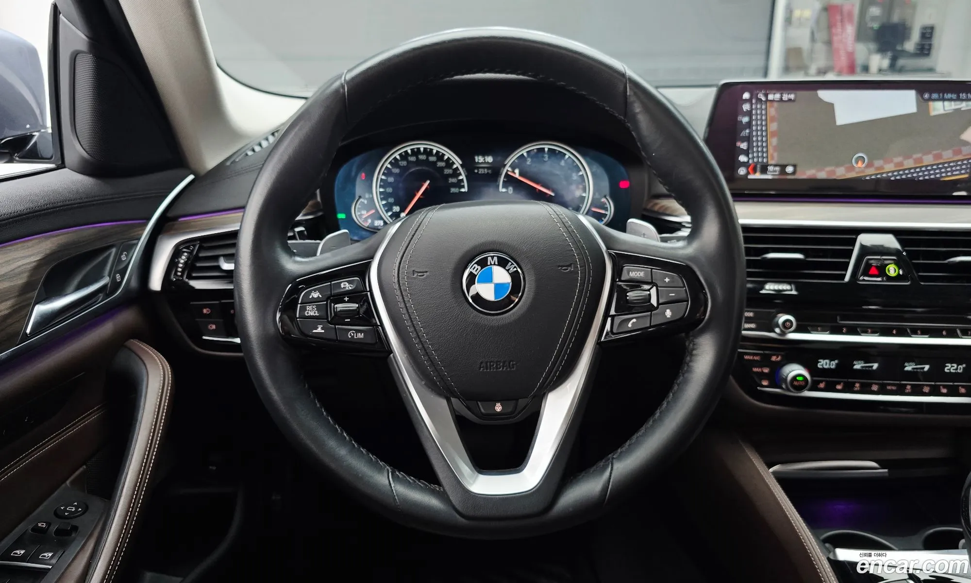 BMW 5 Series 2018 — 25
