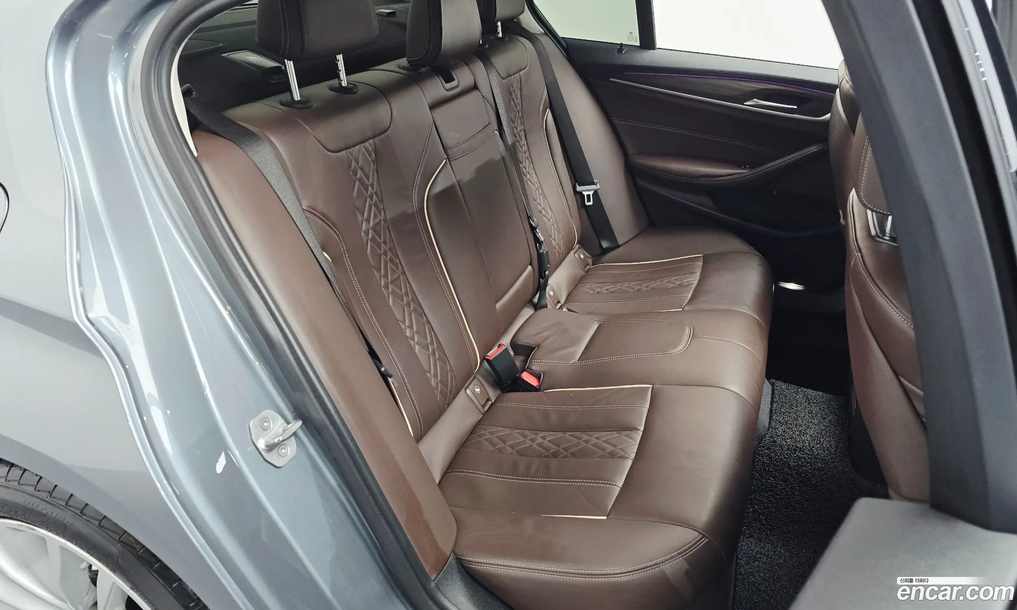 BMW 5 Series 2018 — 12
