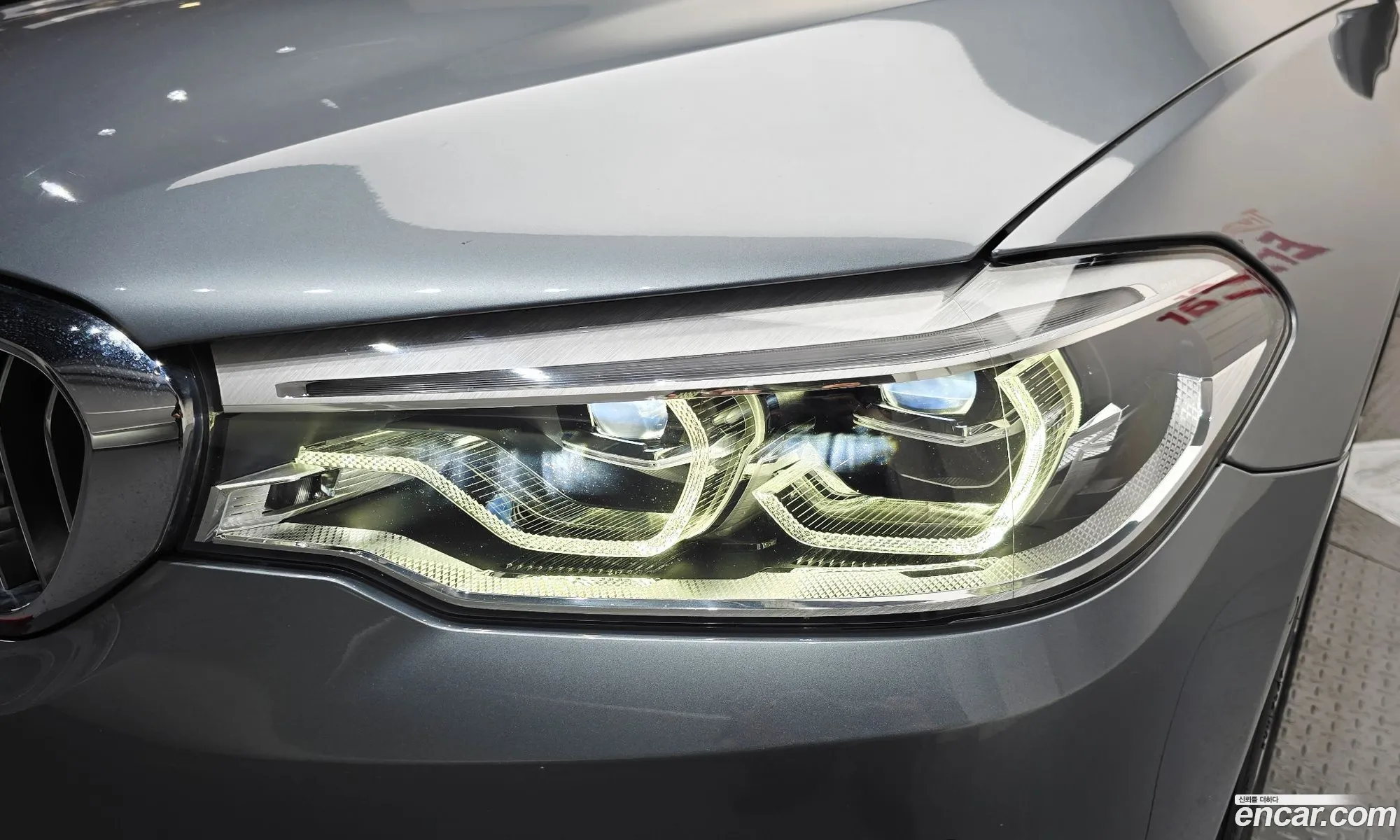 BMW 5 Series 2018 — 31