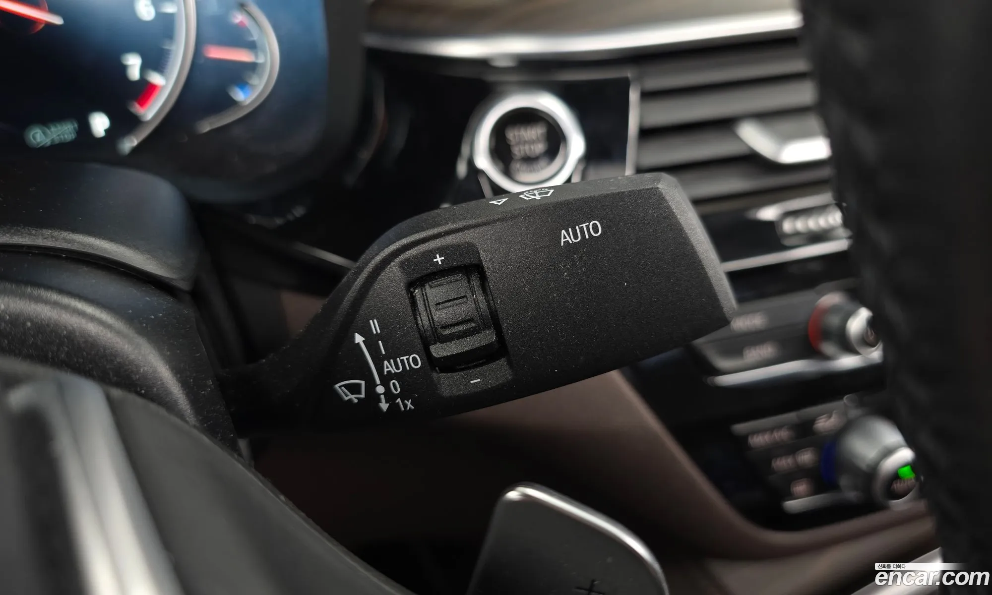 BMW 5 Series 2018 WBAJD3108JWC97607 — 8