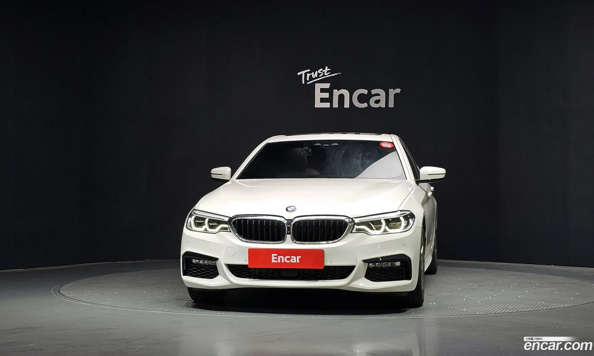 BMW 5 Series 2018 WBAJD3108JWC97607 — 11
