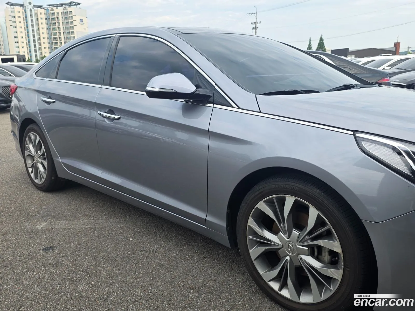 Hyundai LF Sonata 2015 — 2