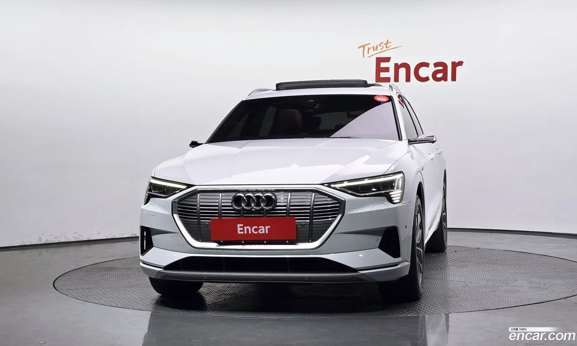 Audi e-tron 2021 WAUZZZGE9NB005340 — 11