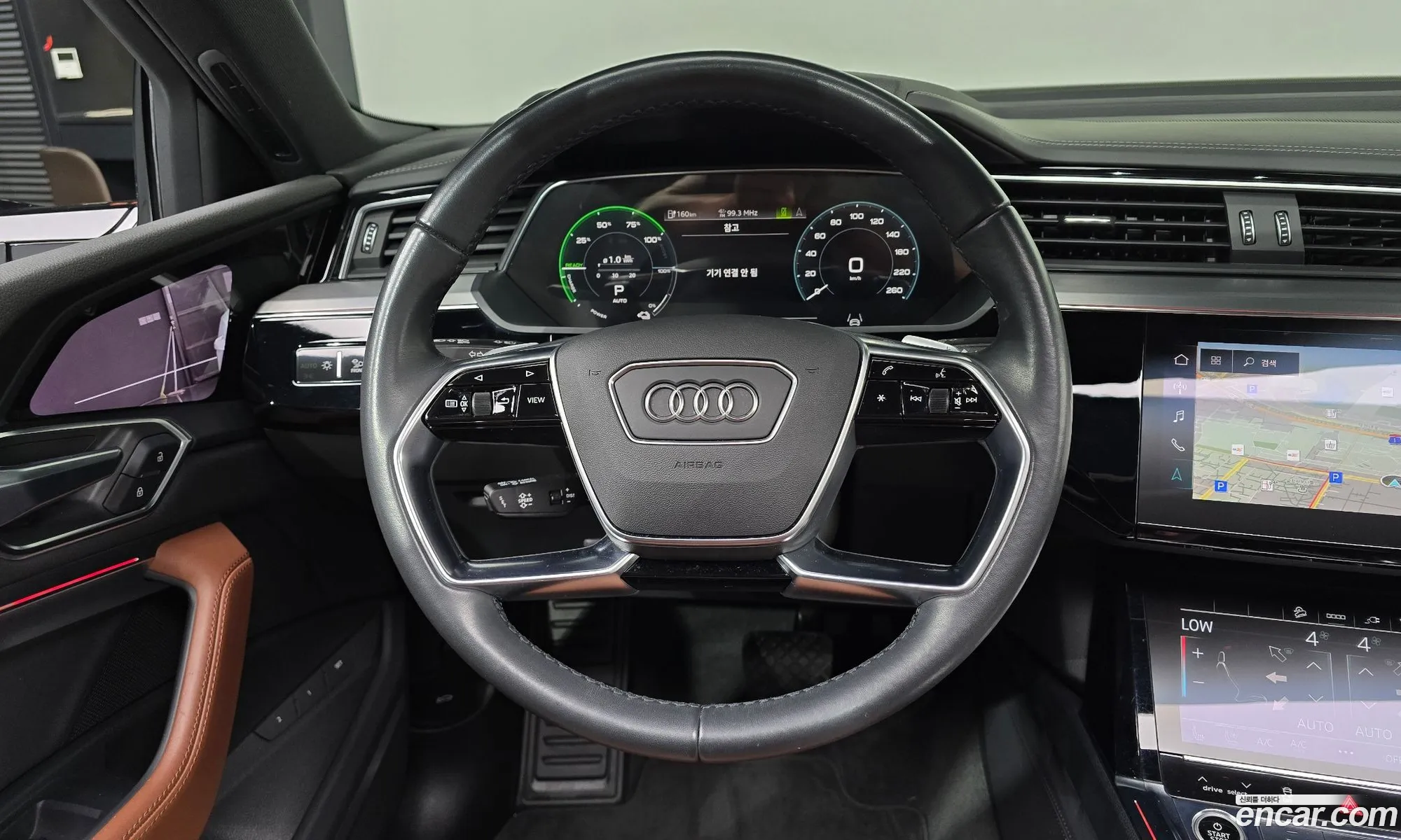 Audi e-tron 2021 WAUZZZGE9NB005340 — 13