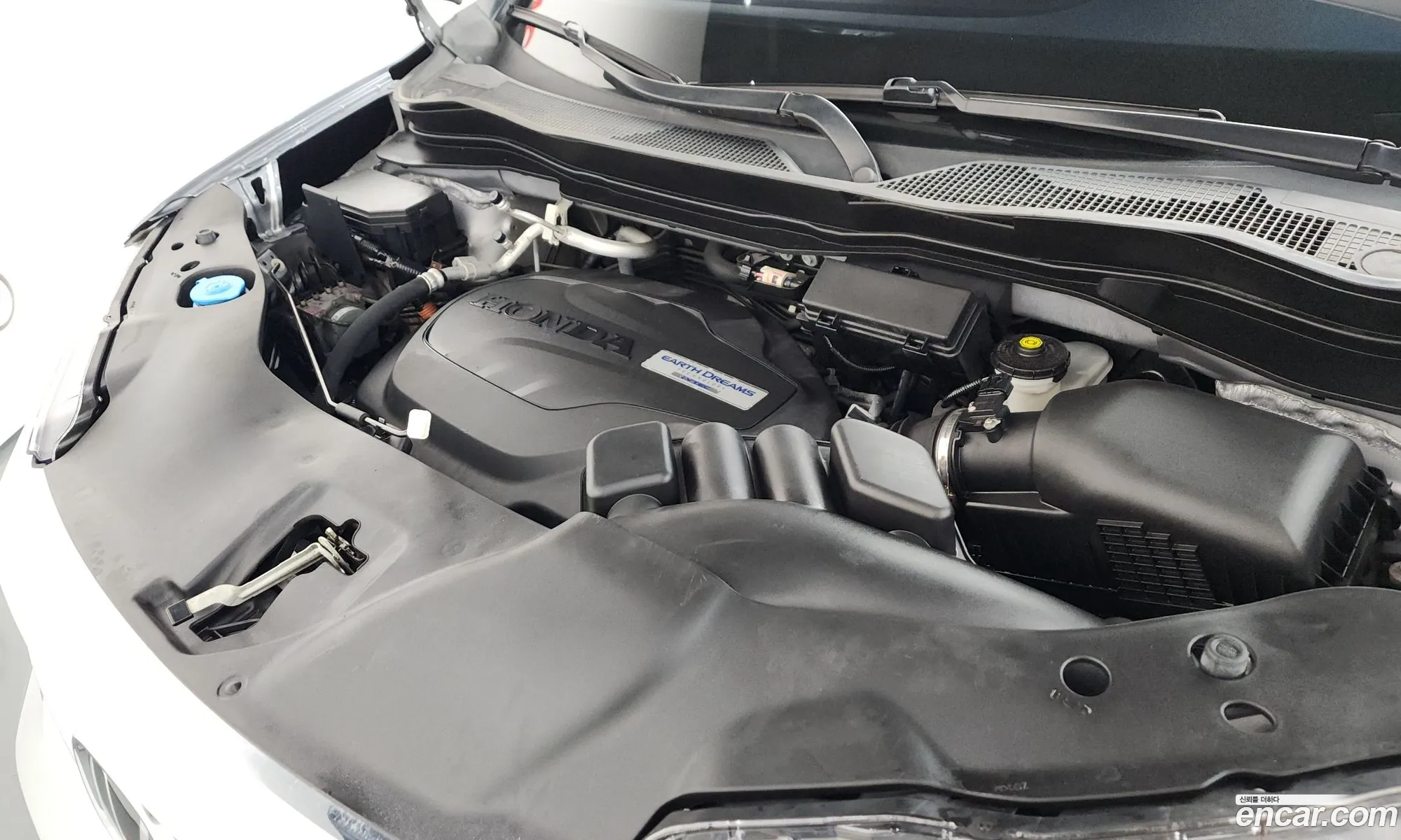 Honda Pilot 2019 5FNYF6860KB200536 — 15