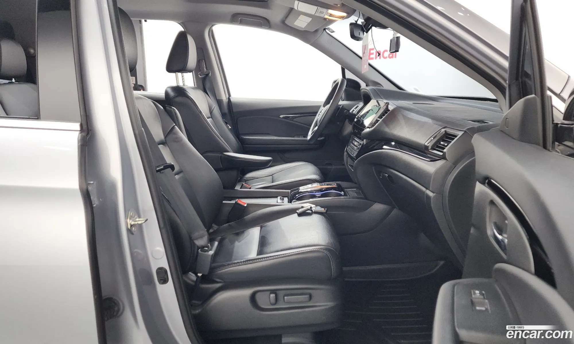 Honda Pilot 2019 5FNYF6860KB200536 — 2