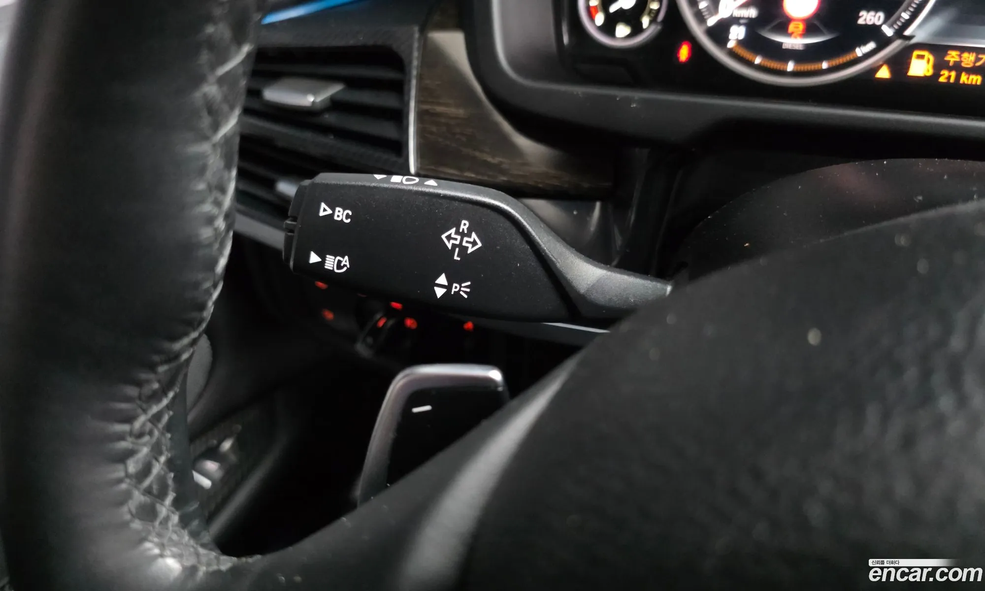 BMW X6 2019 WBAKV2101K0Z83887 — 7