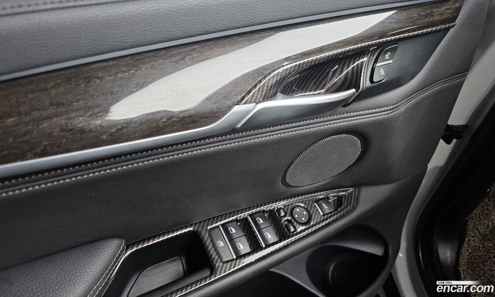 BMW X6 2019 WBAKV2101K0Z83887 — 17