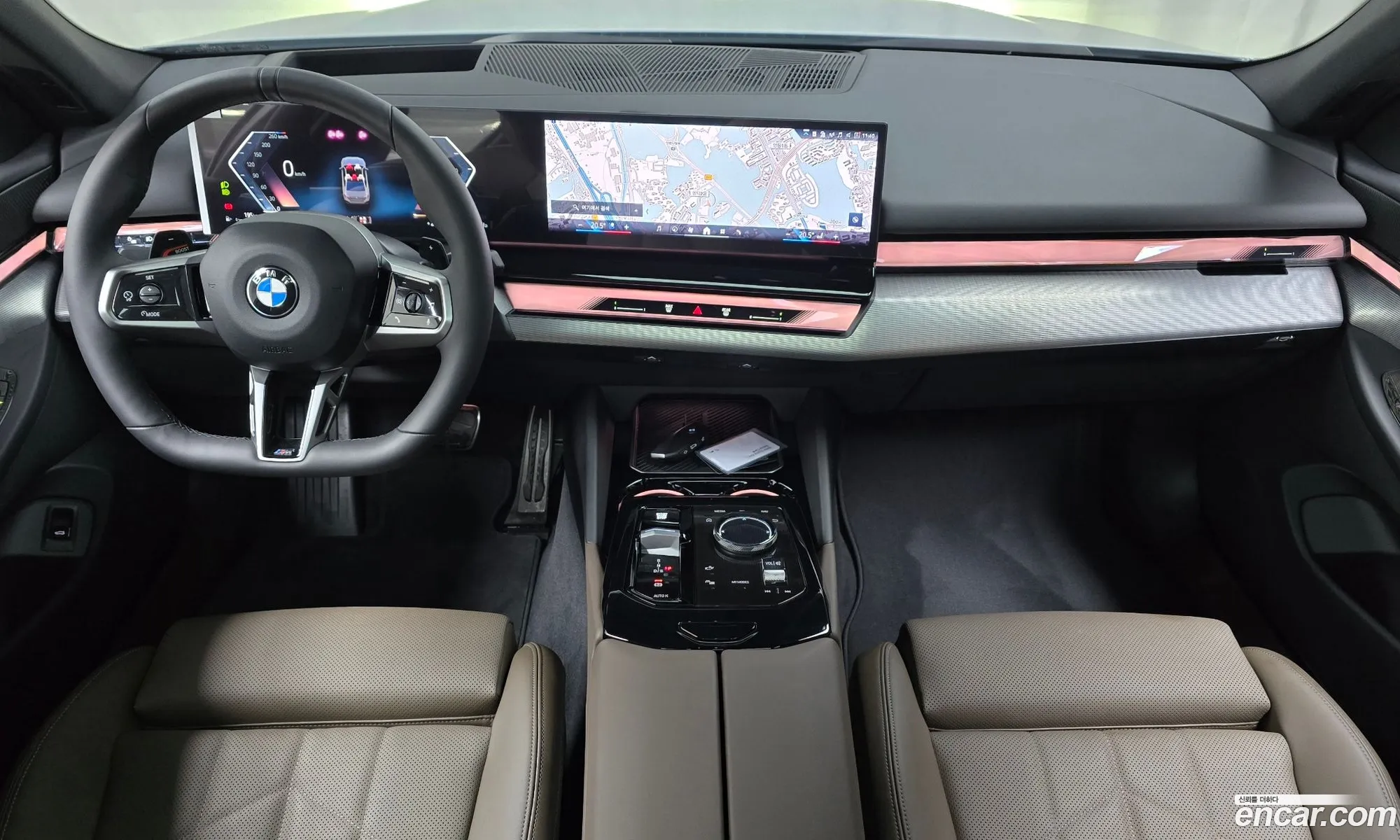 BMW 5 Series 2026 WBA51FL05TCW84383 — 16