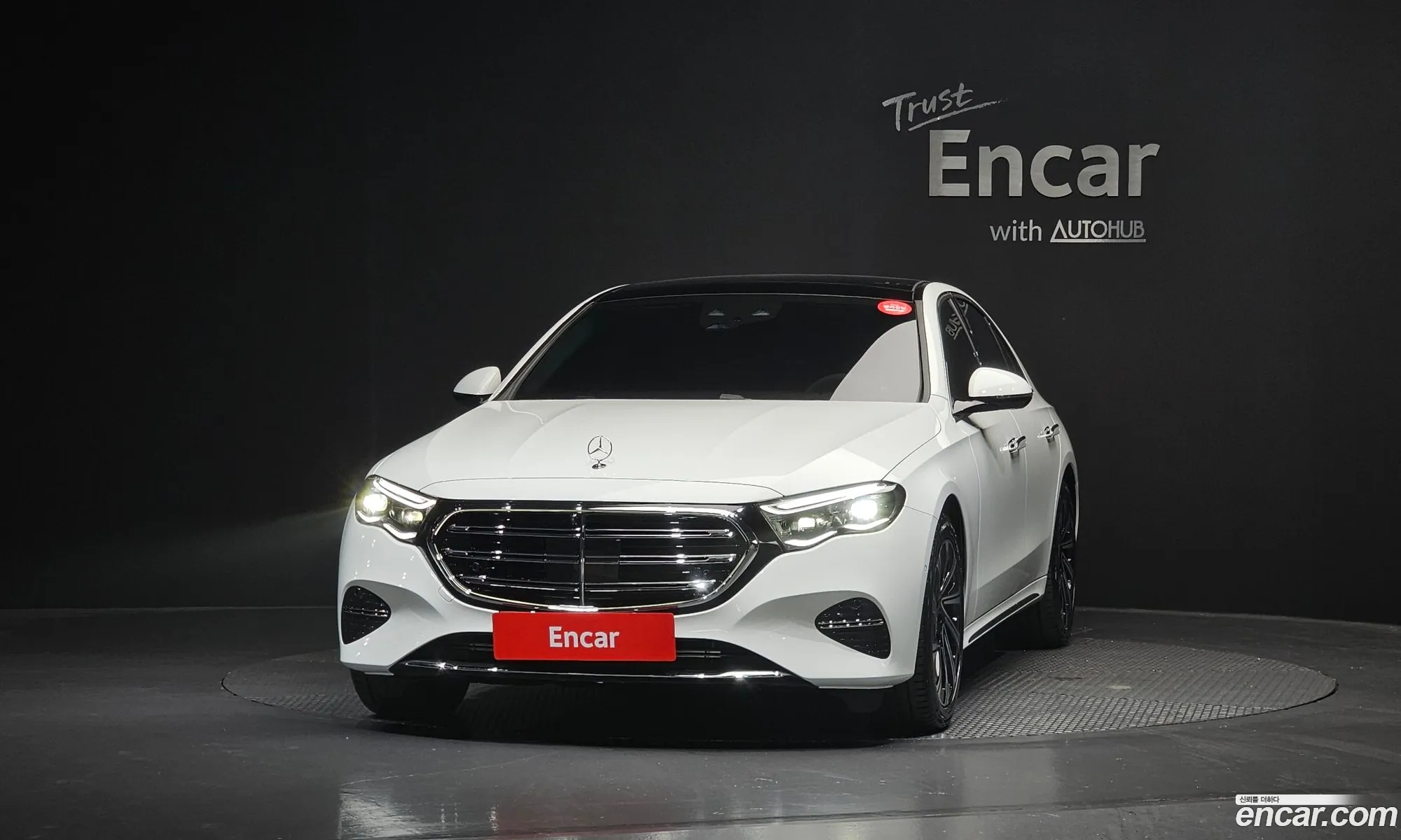 Mercedes-Benz E-Class W214 2026 — 2