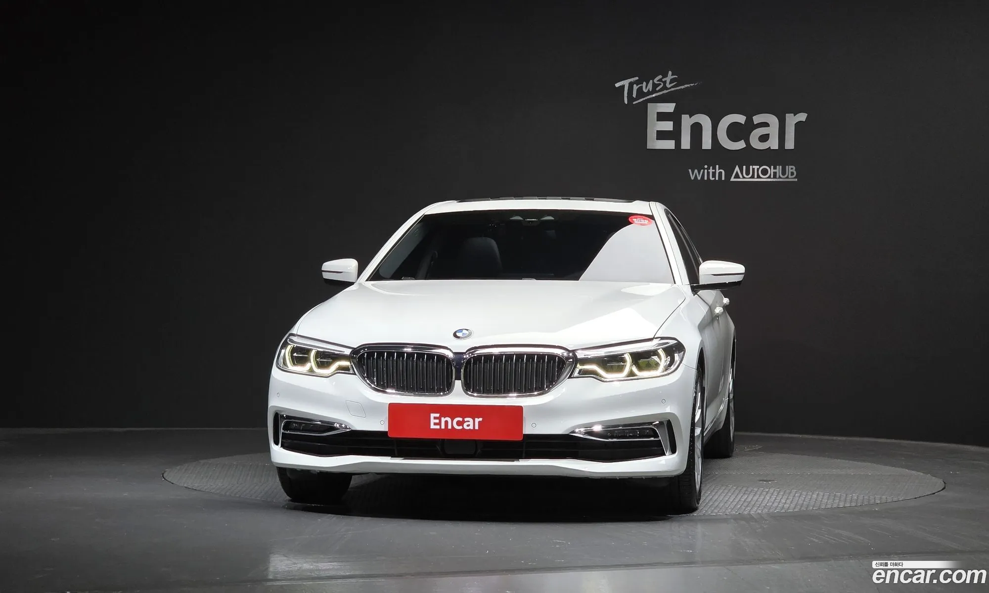 BMW 5 Series 2019 — 10