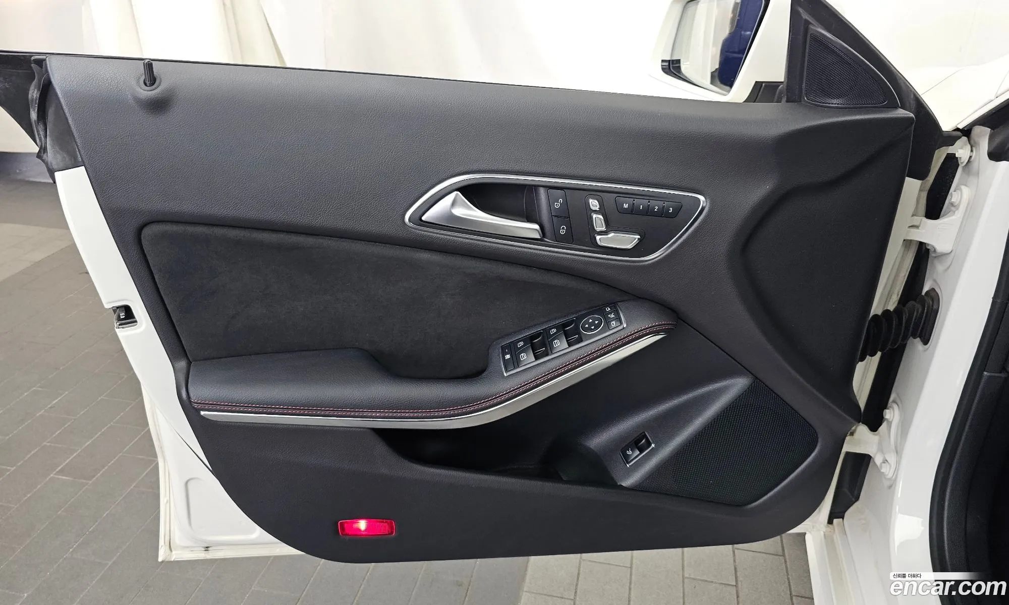 Mercedes-Benz CLA-Class C117 2018 — 29