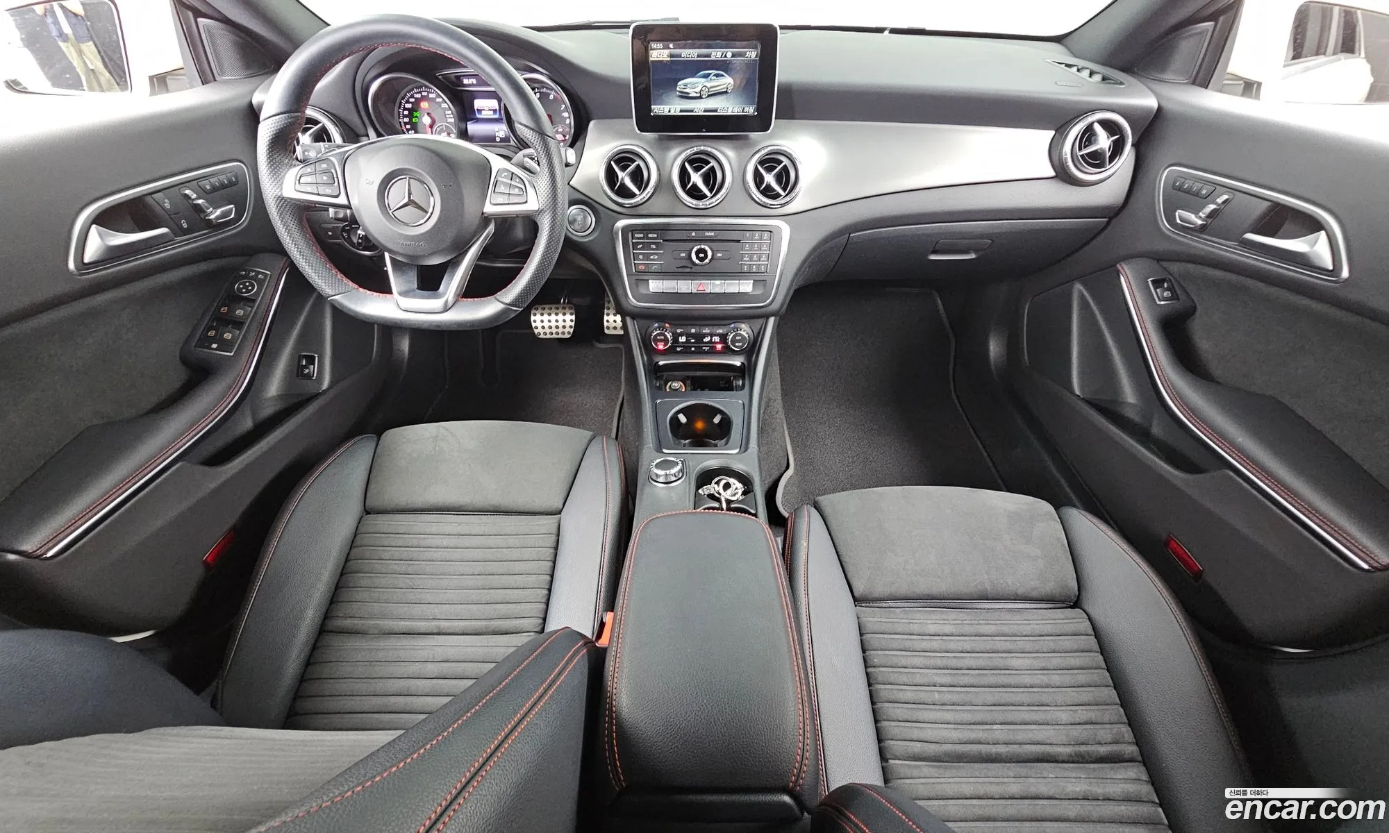 Mercedes-Benz CLA-Class C117 2018 — 3