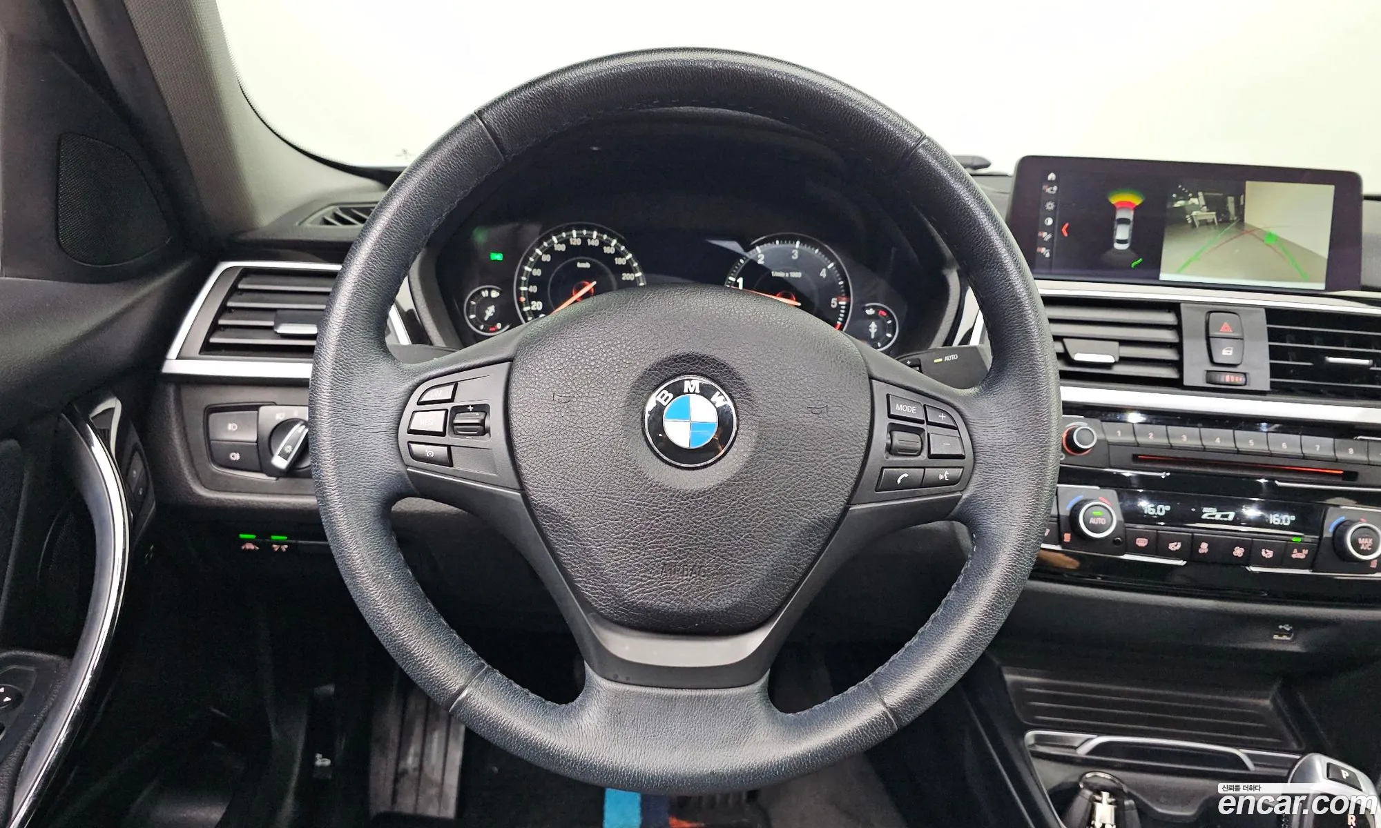 BMW 3 Series 2018 WBA8C5105JK735985 — 28