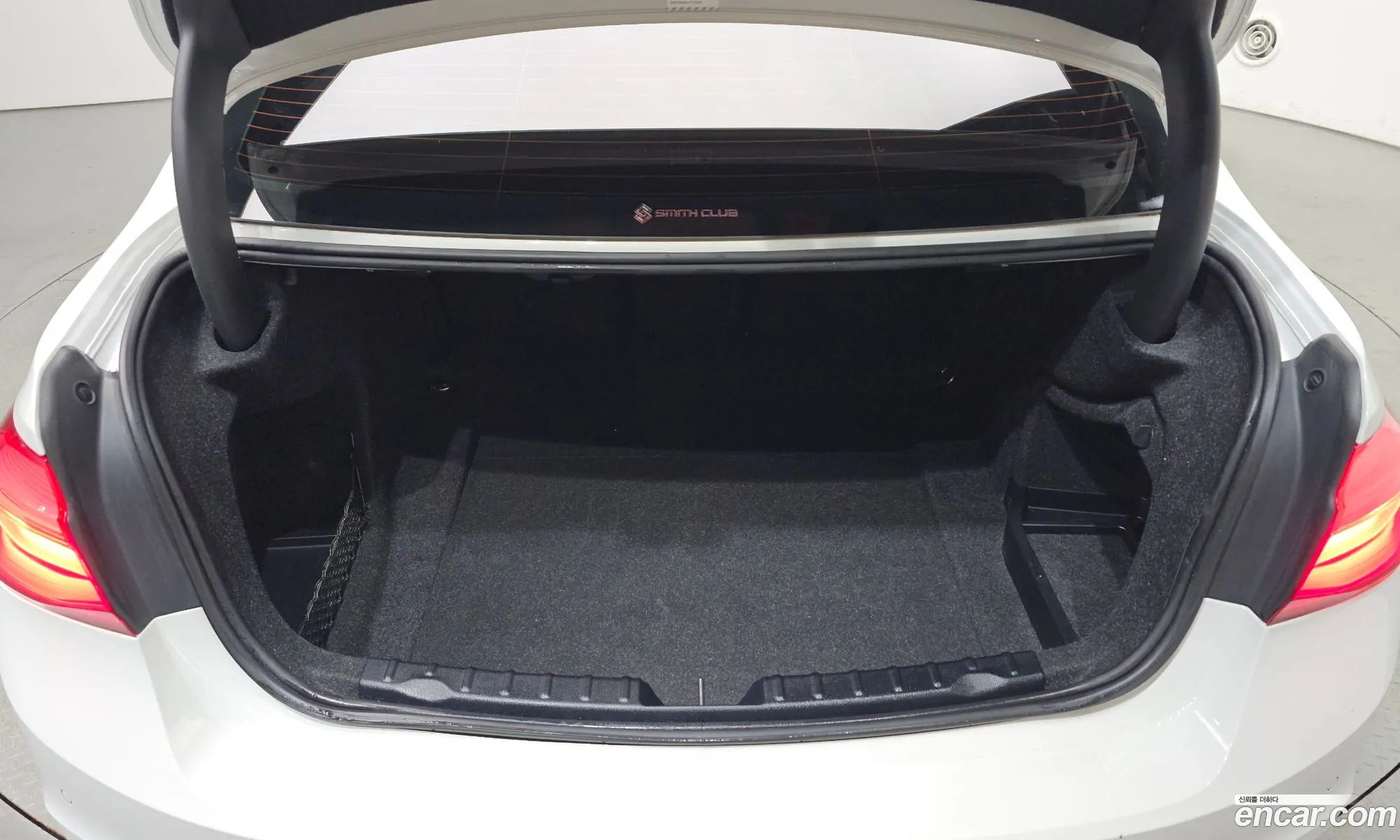 BMW 3 Series 2018 WBA8C5105JK735985 — 11