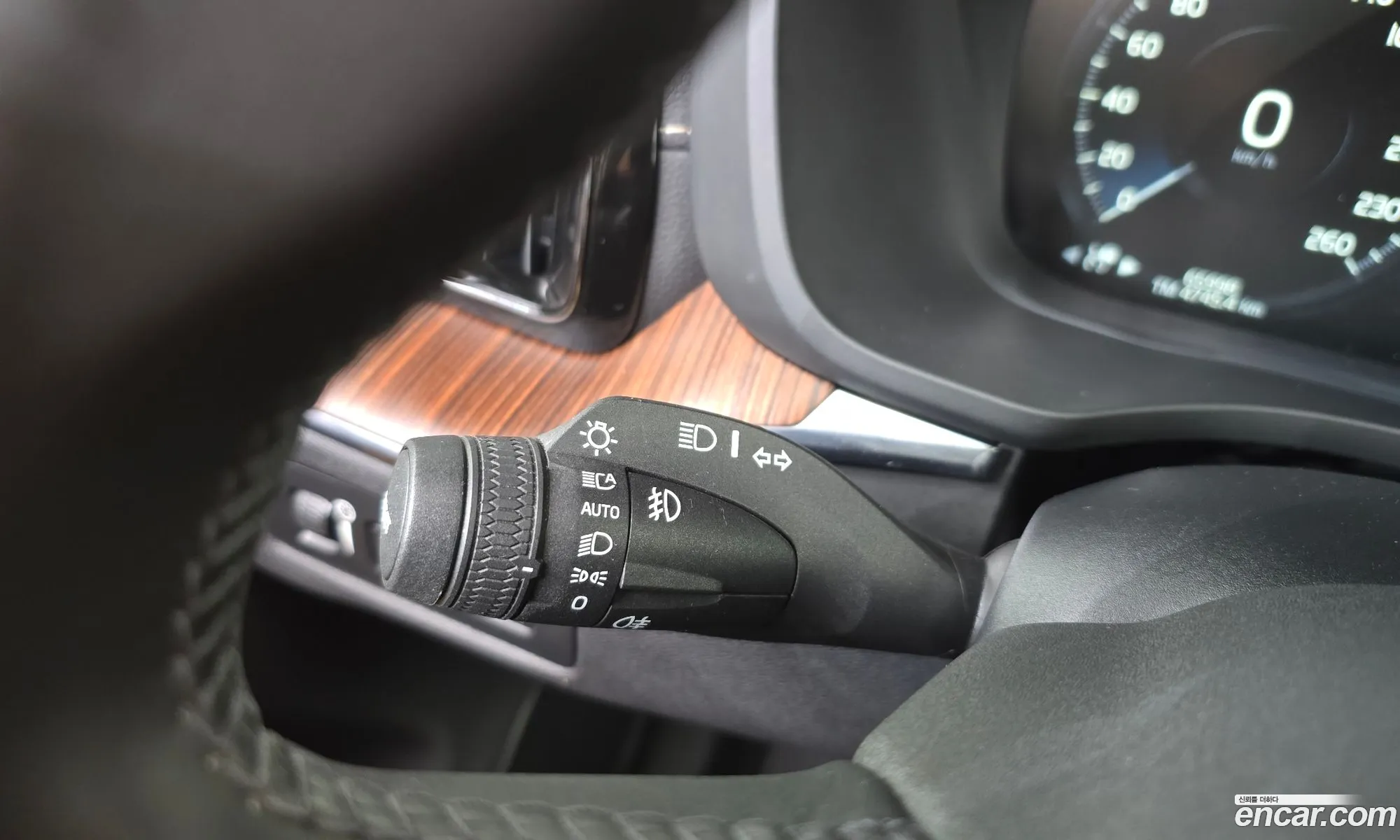 Volvo XC60 2021 — 31