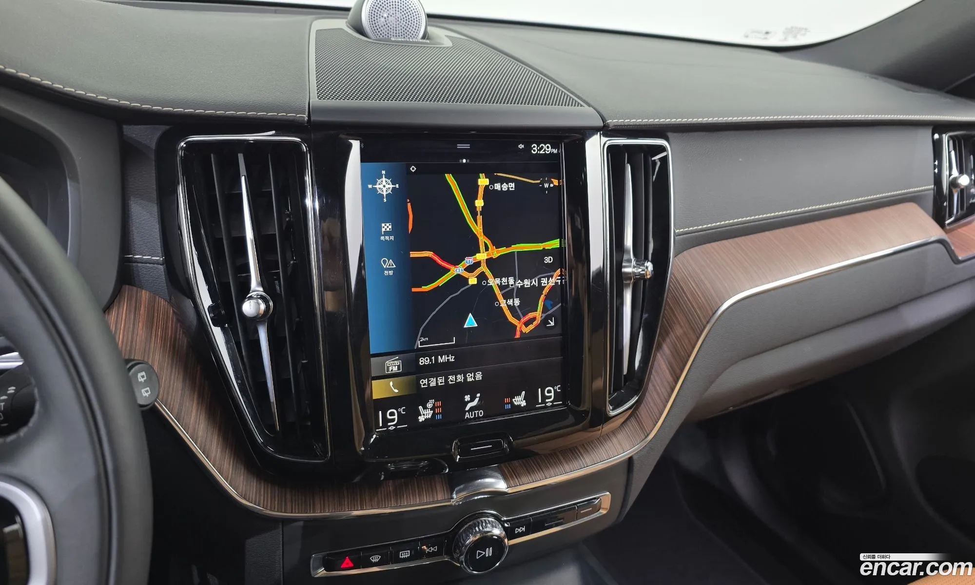 Volvo XC60 2021 — 29