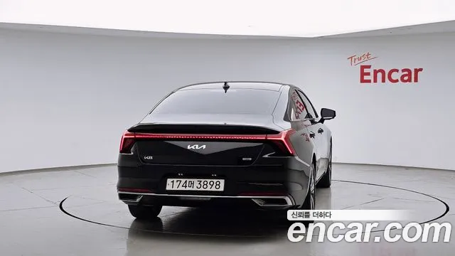 Kia K8 Hybrid 2022 — 3