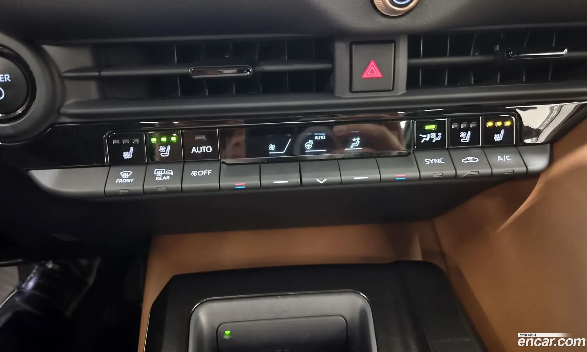 Toyota Crown Crossover 2025 — 14