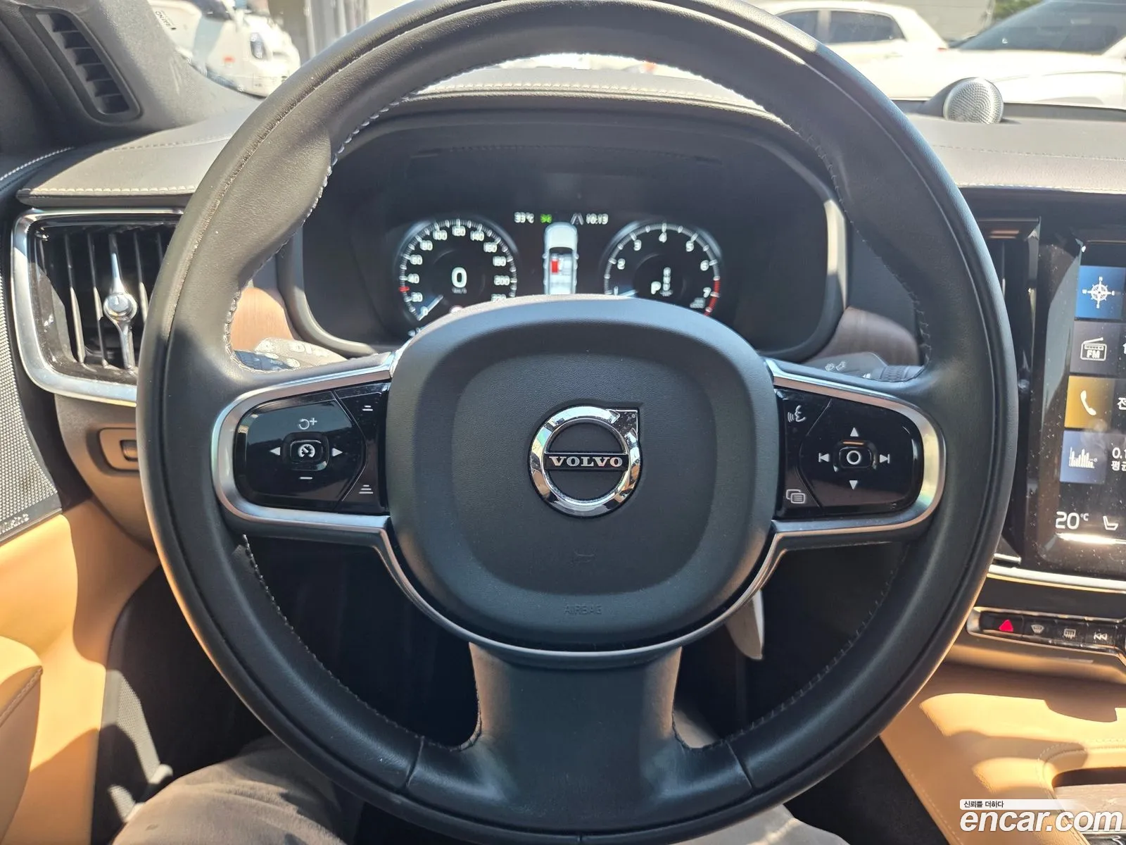 Volvo S90 2021 — 15