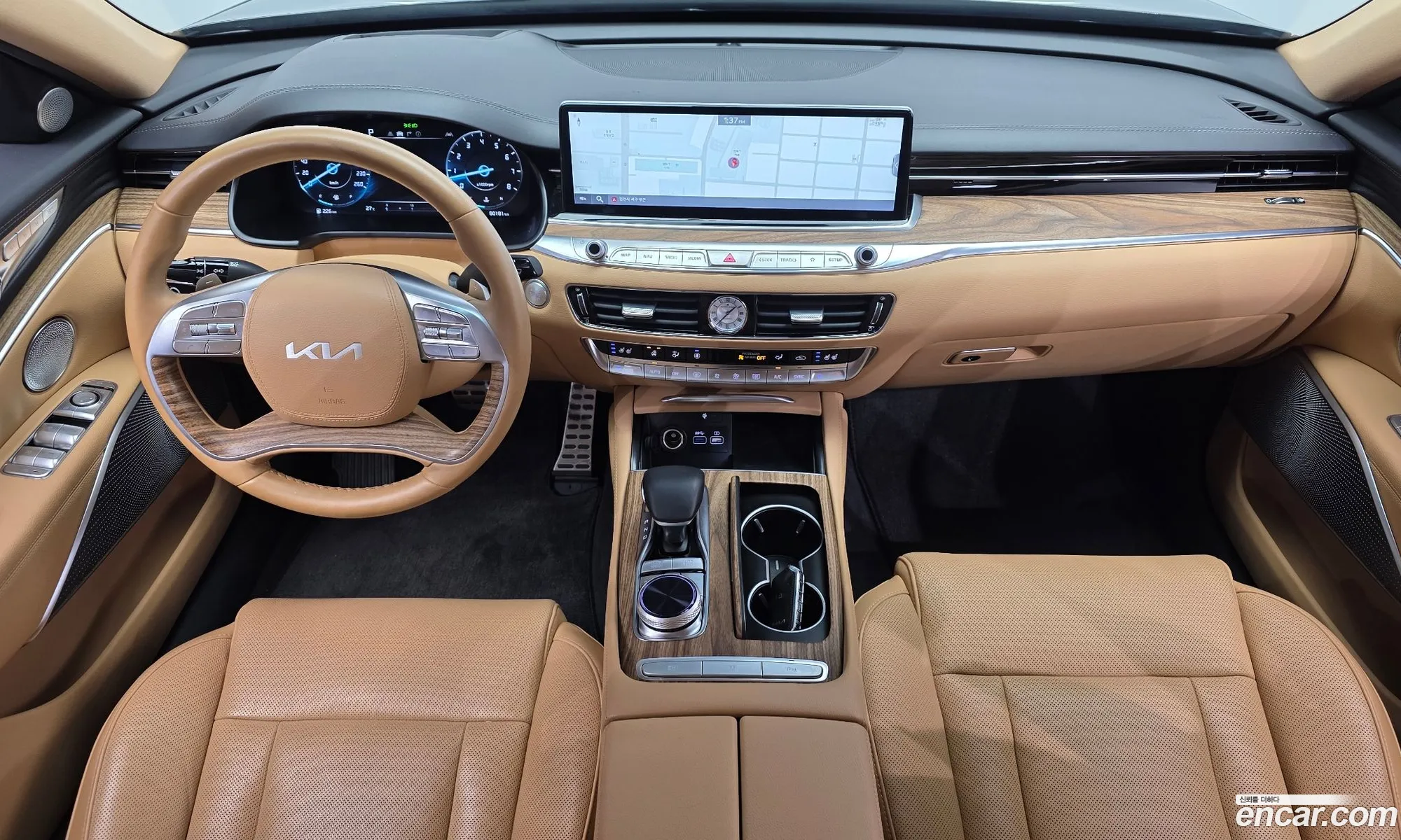 Kia K9 2023 — 4